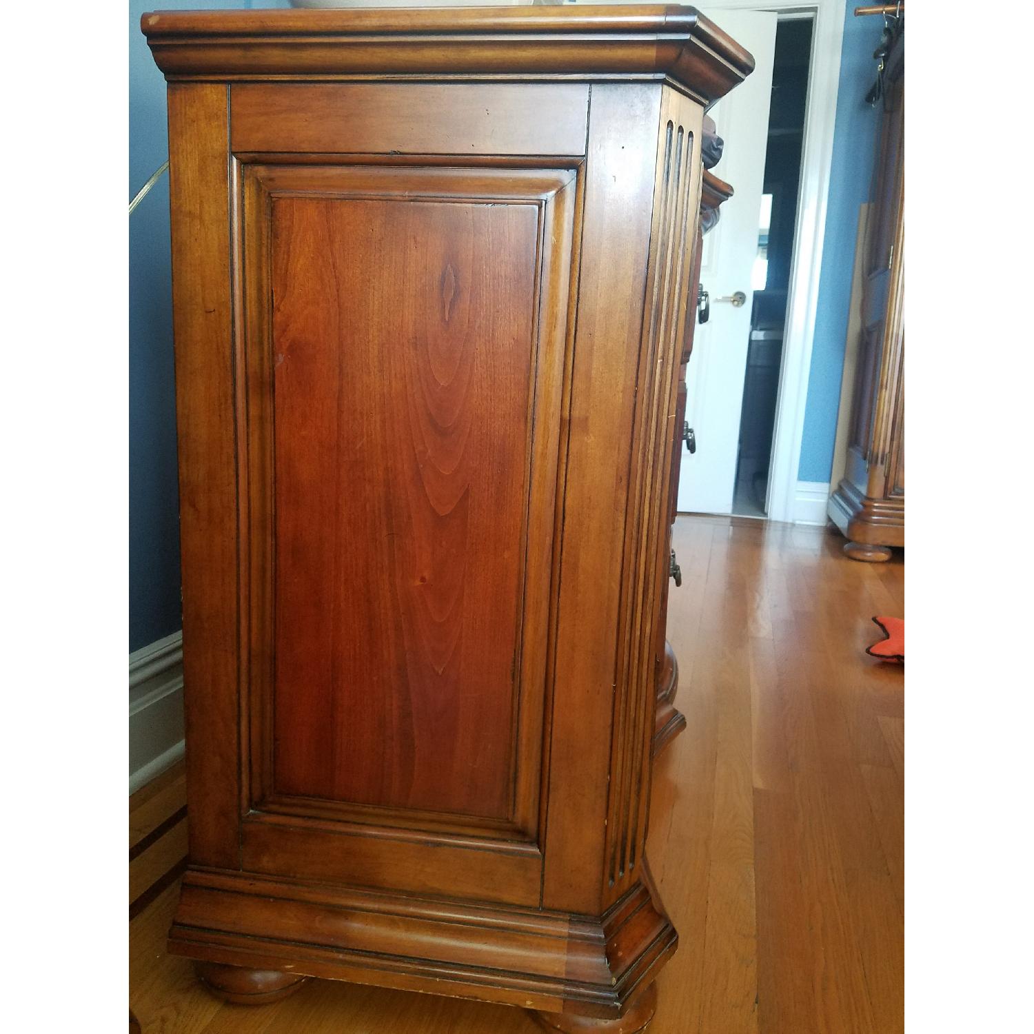 Ethan Allen Tuscany Marco Serpentine 9Drawer Dresser AptDeco