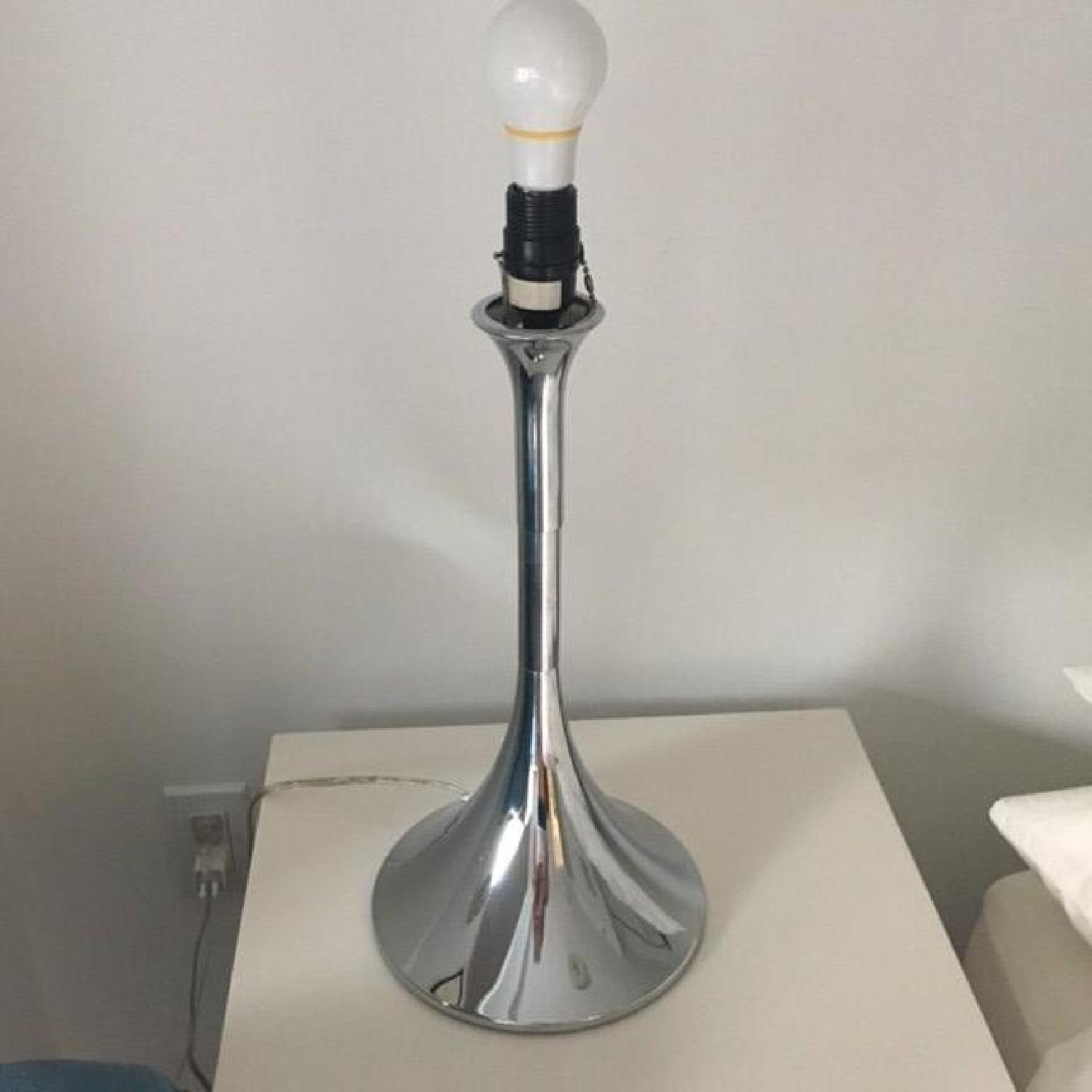 Umbra Flow Table Lamp - image-1