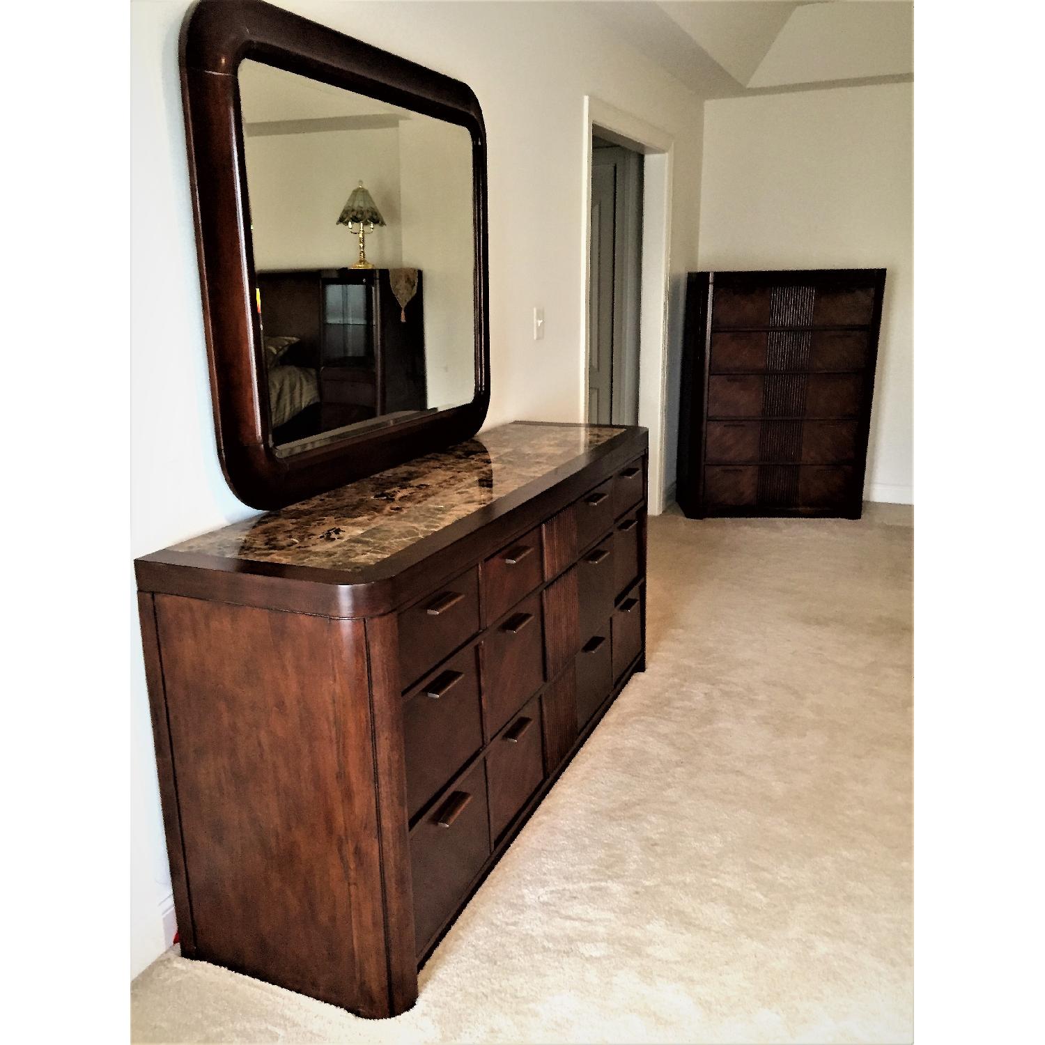 Ashley King Size 7 Piece Bedroom Set - image-6