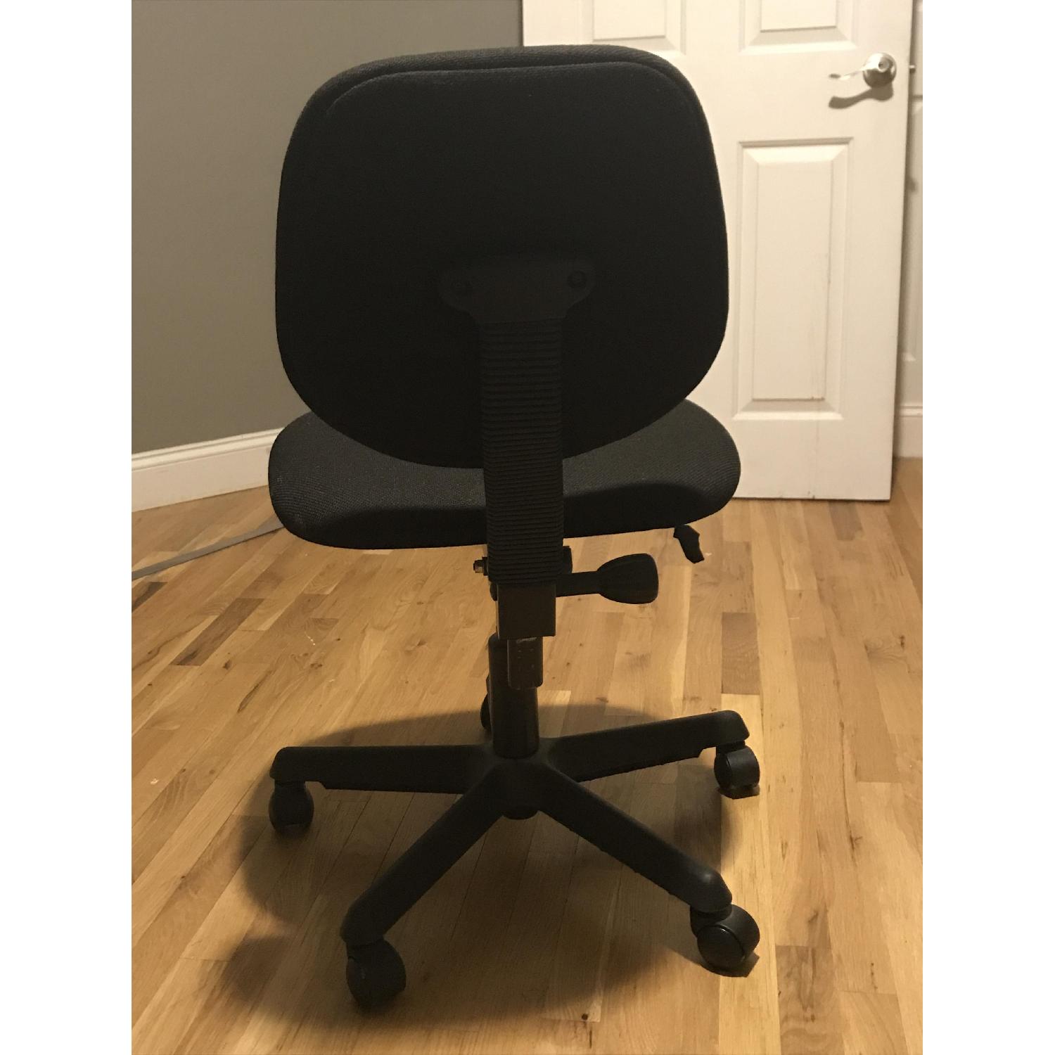 Mid-Back Rolling Office Task Chair - image-4
