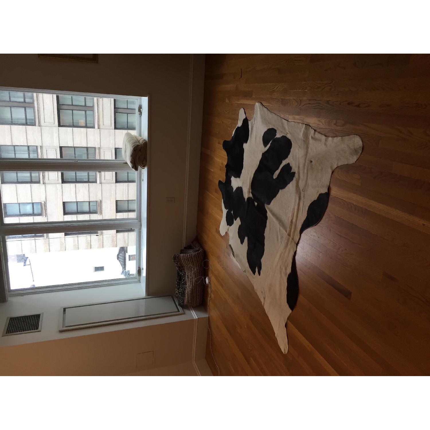 Cowhide Rug - image-2