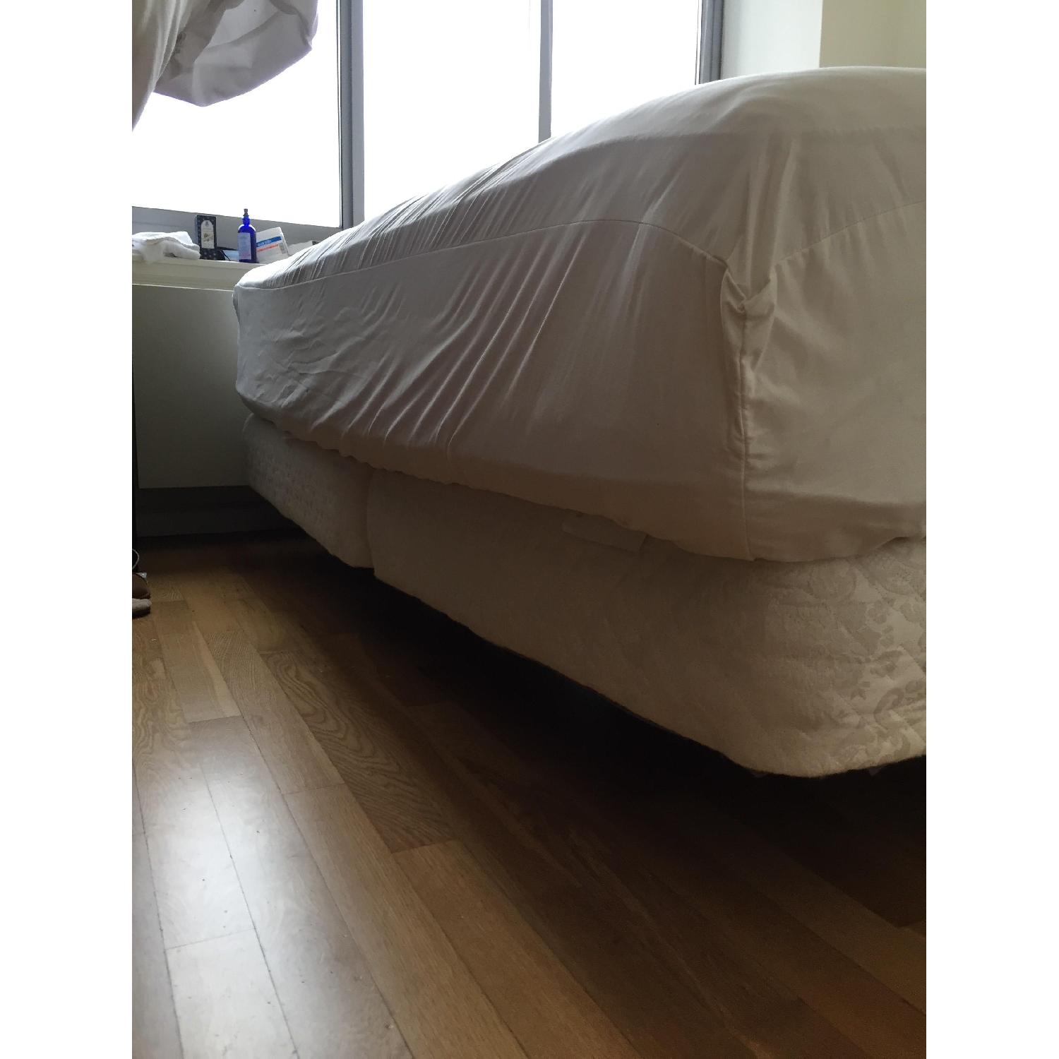 Kingsdown King Size Bed w/ Headboard - image-6