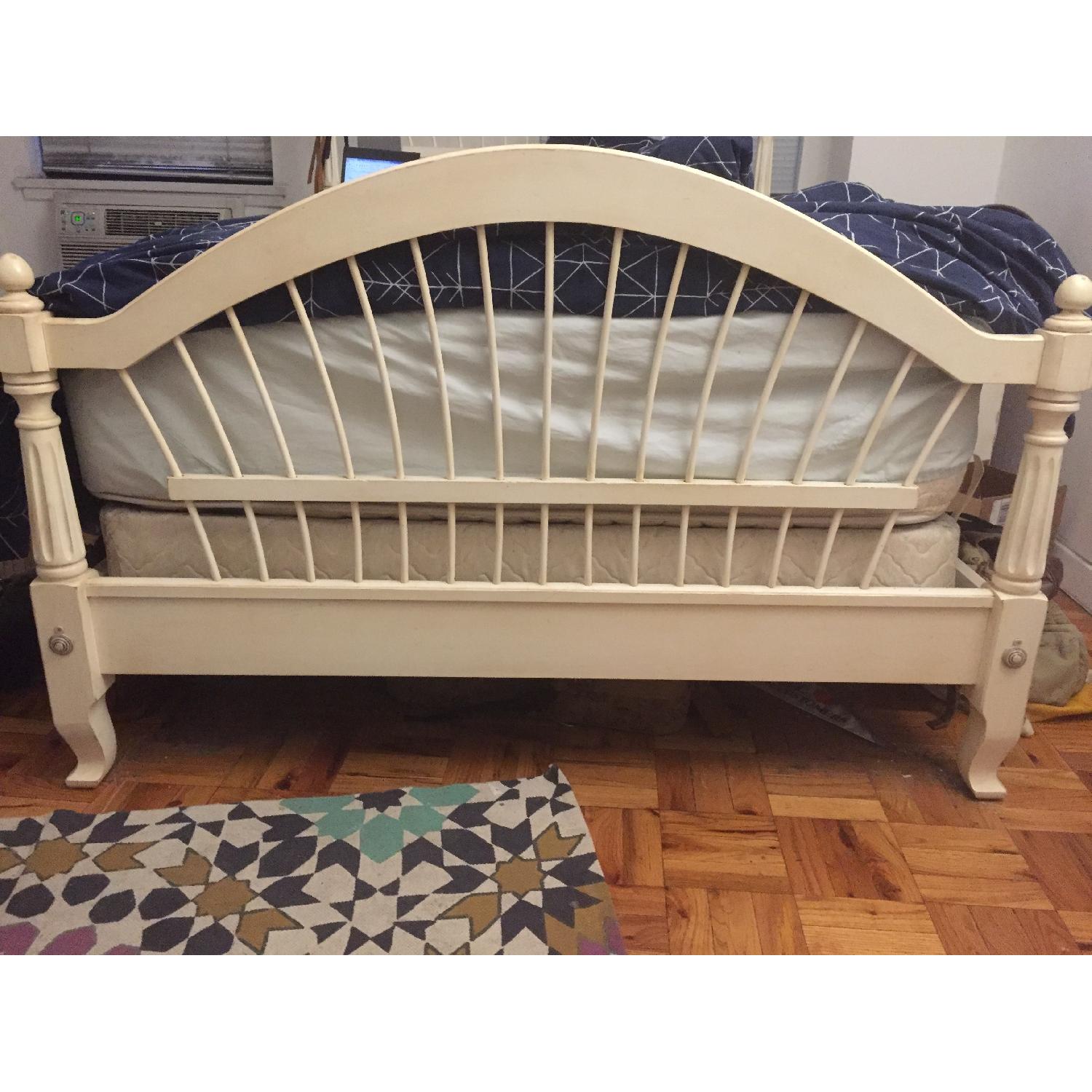 Ethan Allen Wheatback Solid Wood Bed Frame - image-2