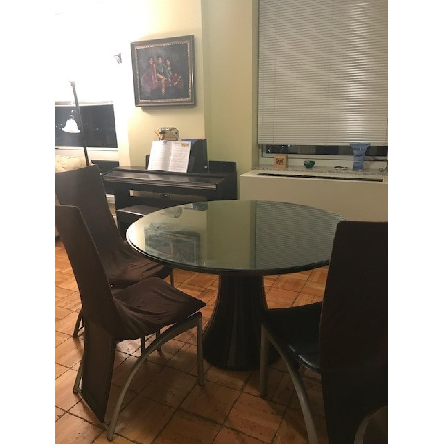 Room & Board Cyprus Round Table w/ 4 Chairs - image-2