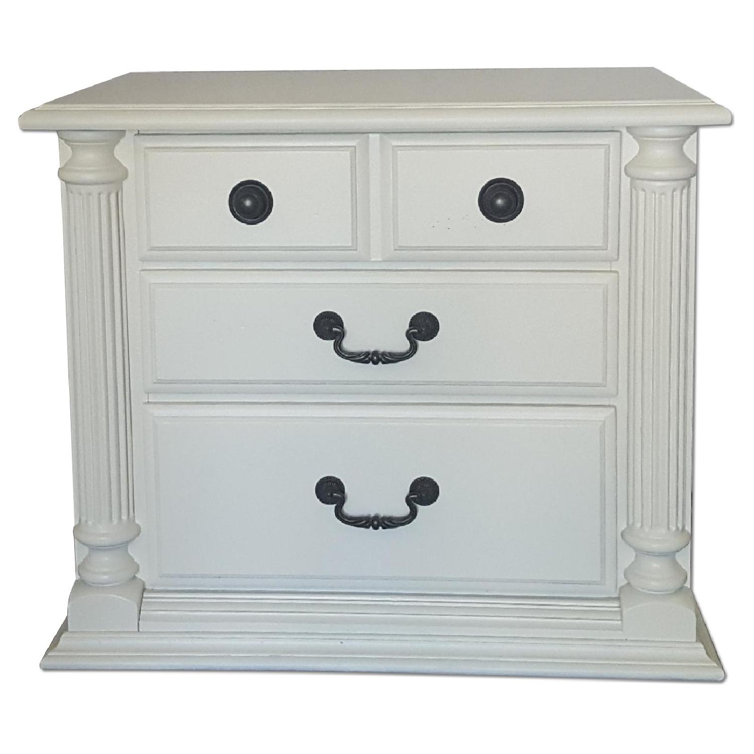 County Modern Ivory Nightstand - Thumbnail 2