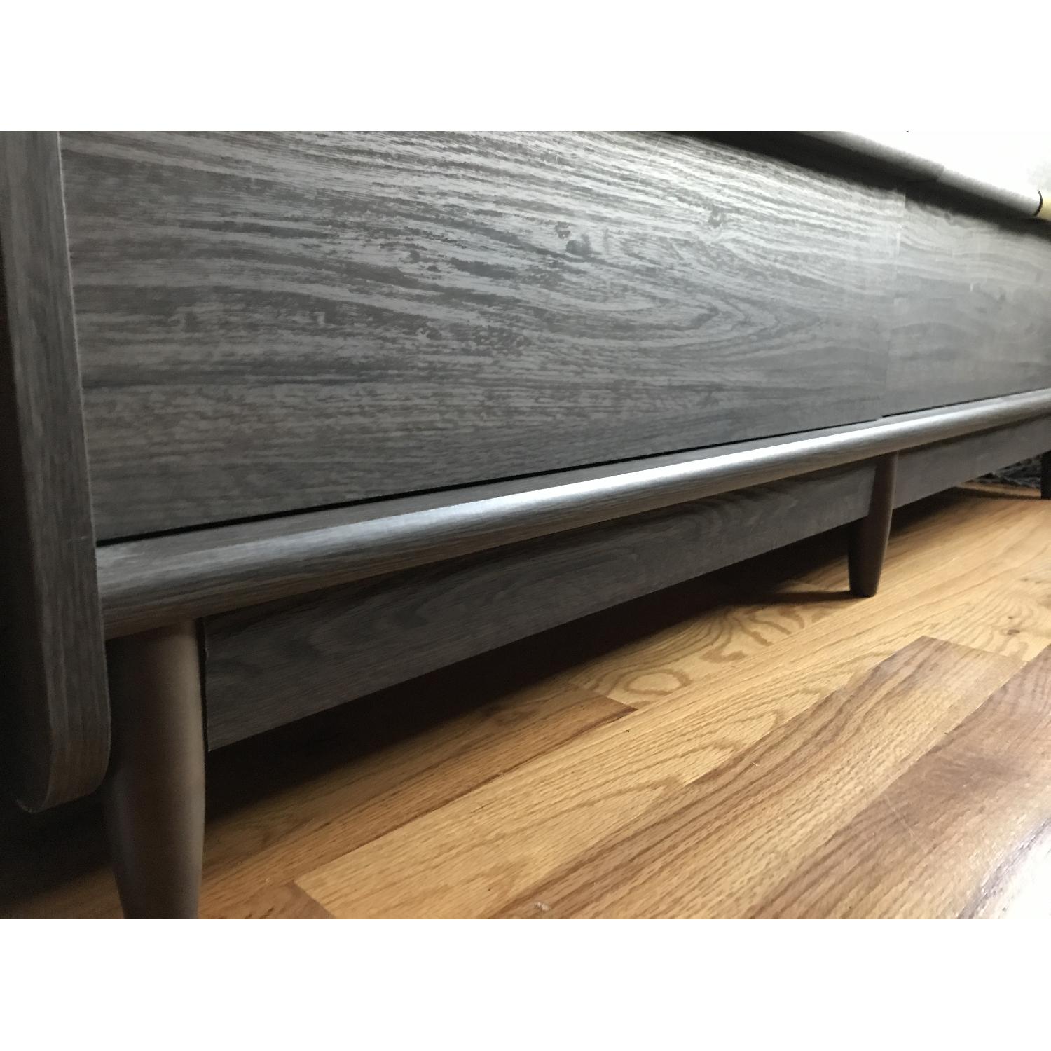Joss & Main Cheyanne Mid Century 6-Drawer Dresser - image-9
