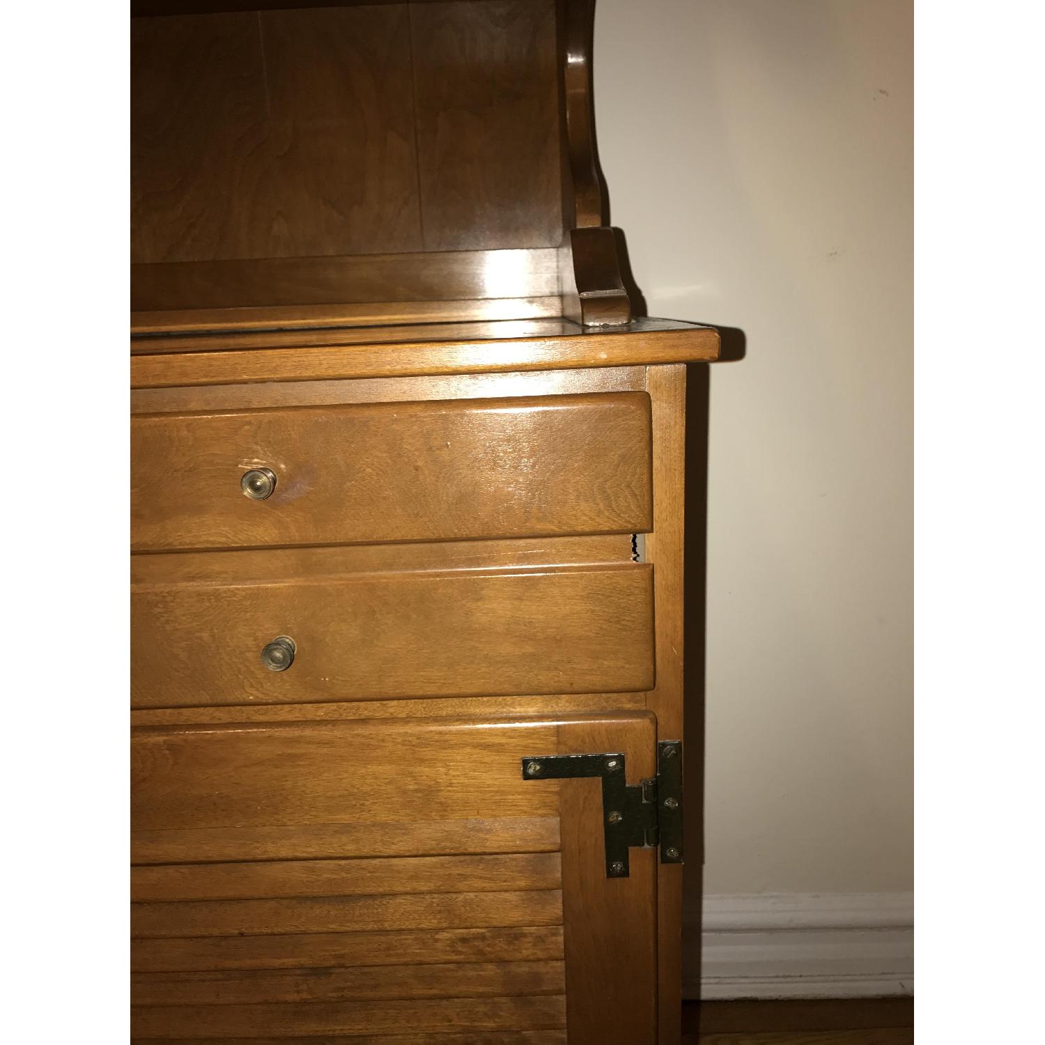 Ethan Allen Baumritter Welsh 2 Piece China Cabinet - image-3