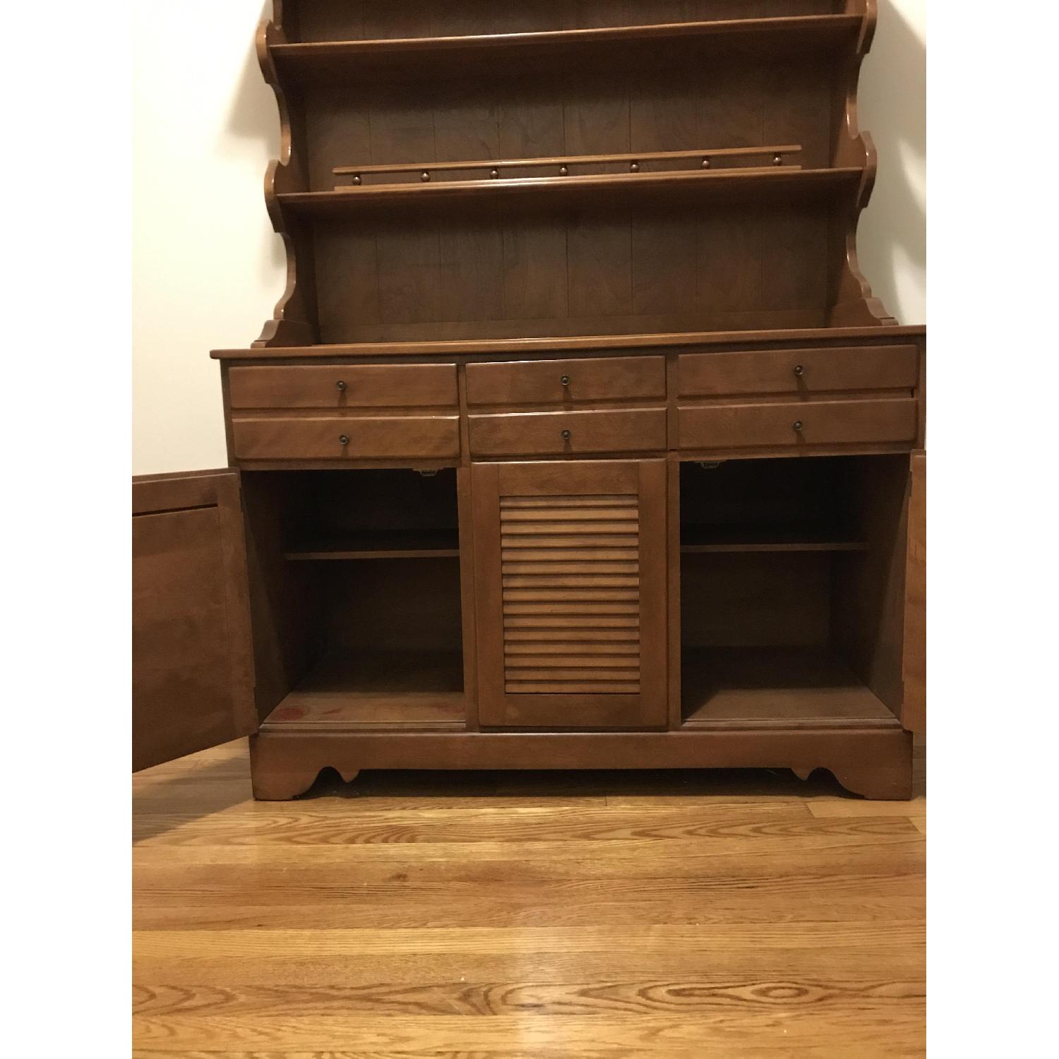 Ethan Allen Baumritter Welsh 2 Piece China Cabinet - image-6