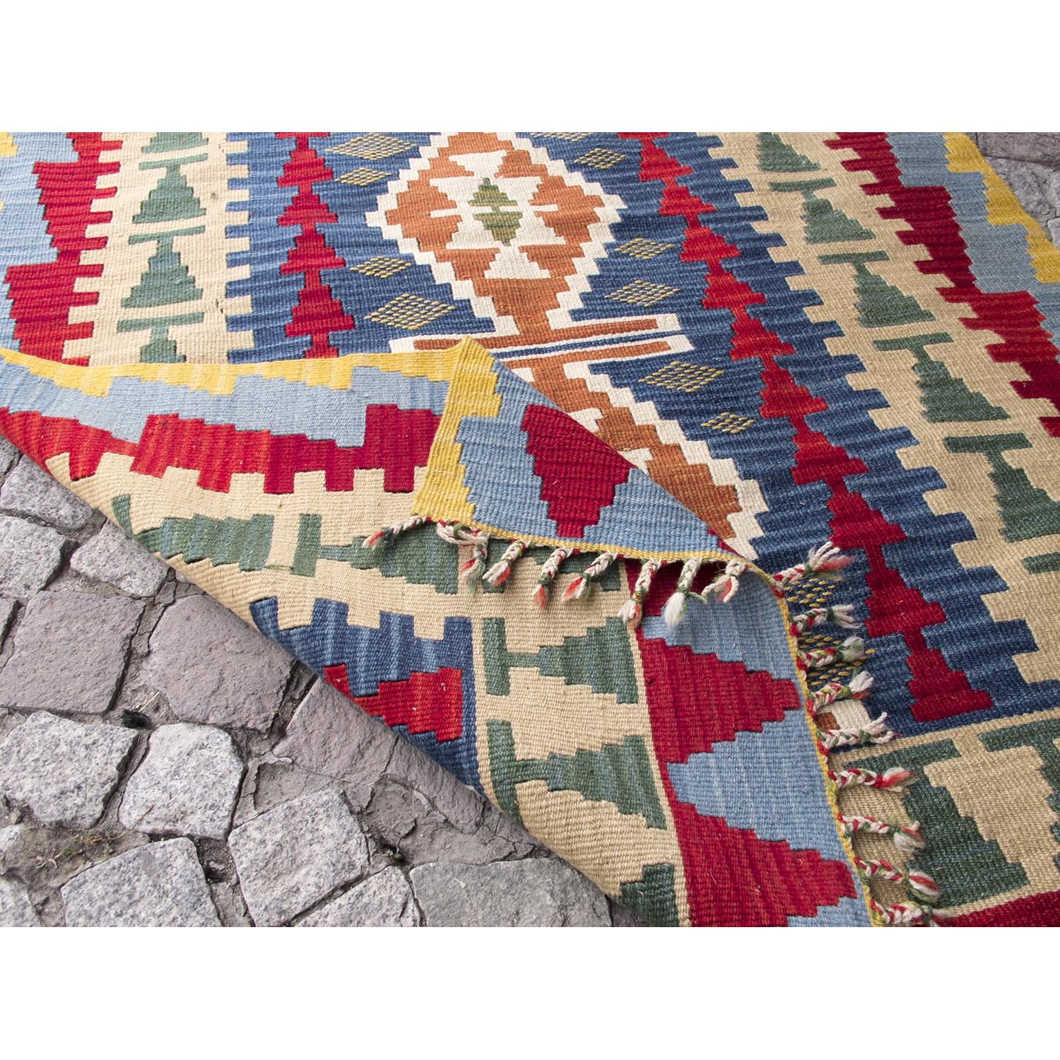 Vintage Turkish Kilim Rug - image-2