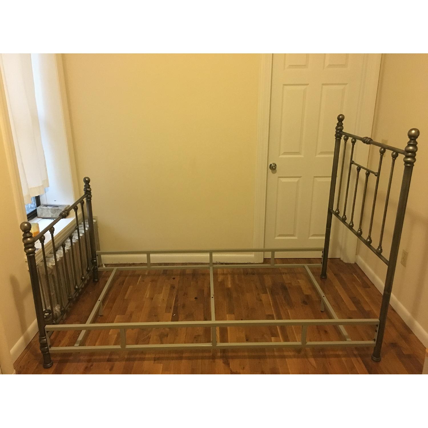 Bombay Company Classic Twin Bed Frame - image-2