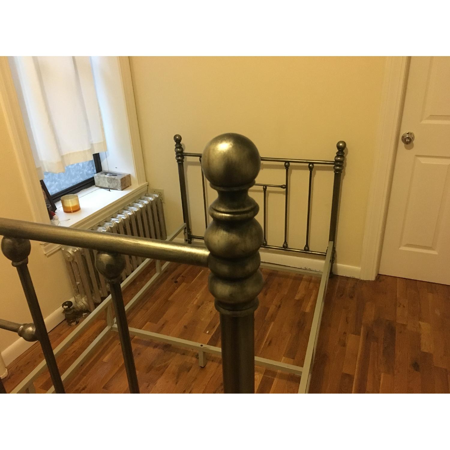 Bombay Company Classic Twin Bed Frame - image-4