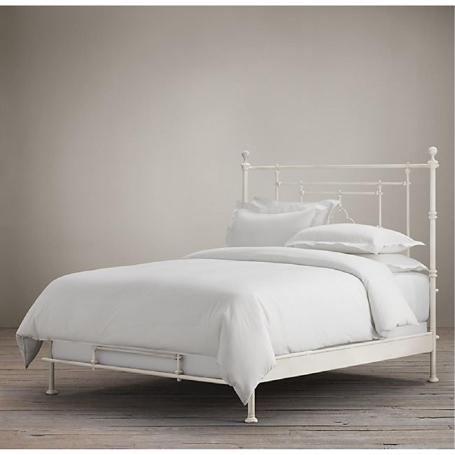 Restoration Hardware 19th C Quatrefoil Iron Queen Bed Frame - image-4