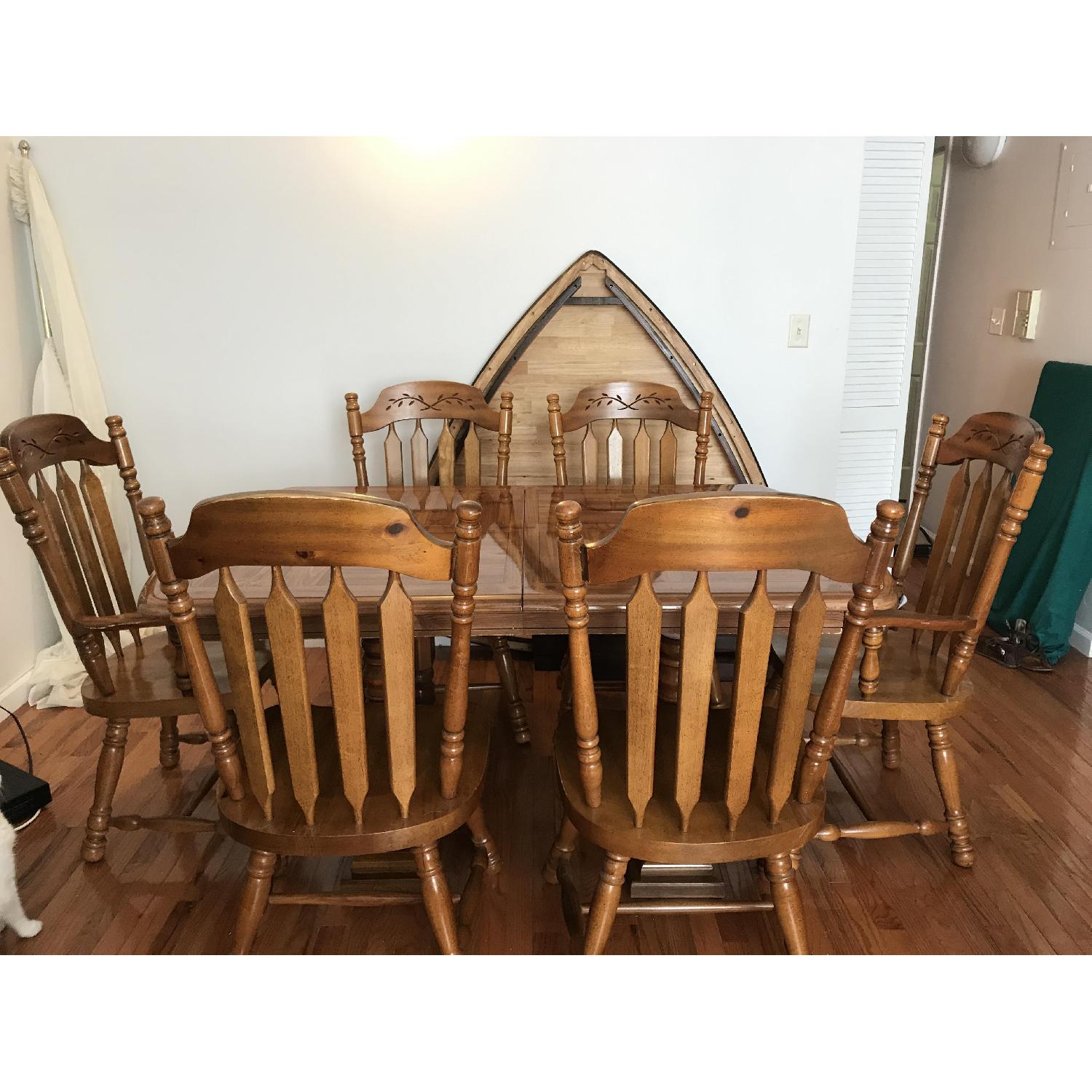Cherry Wood Dining Room Table w/ 6 Chairs - image-2