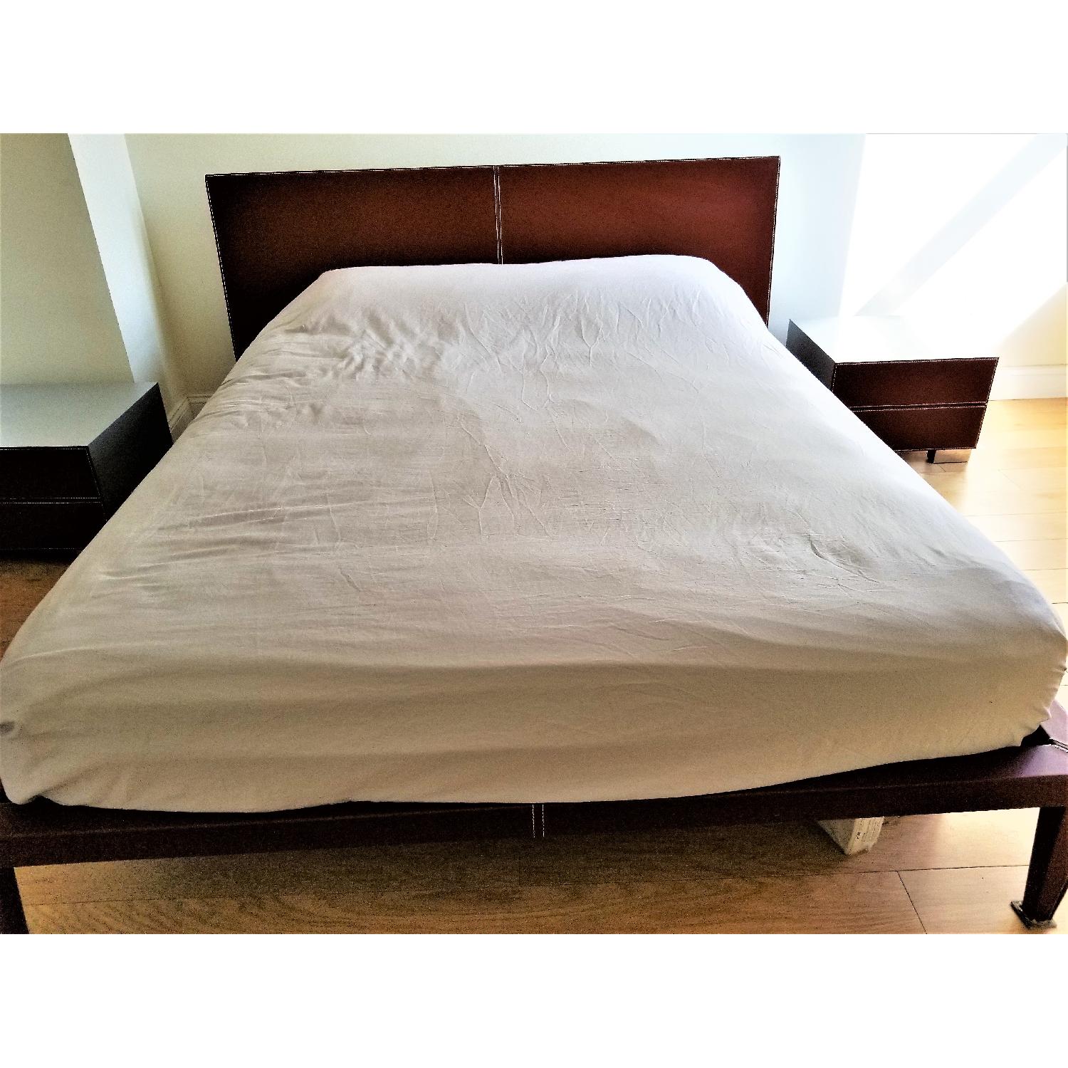 Design Center Nicoletti Italia Leather Leather Maui Bed - image-1