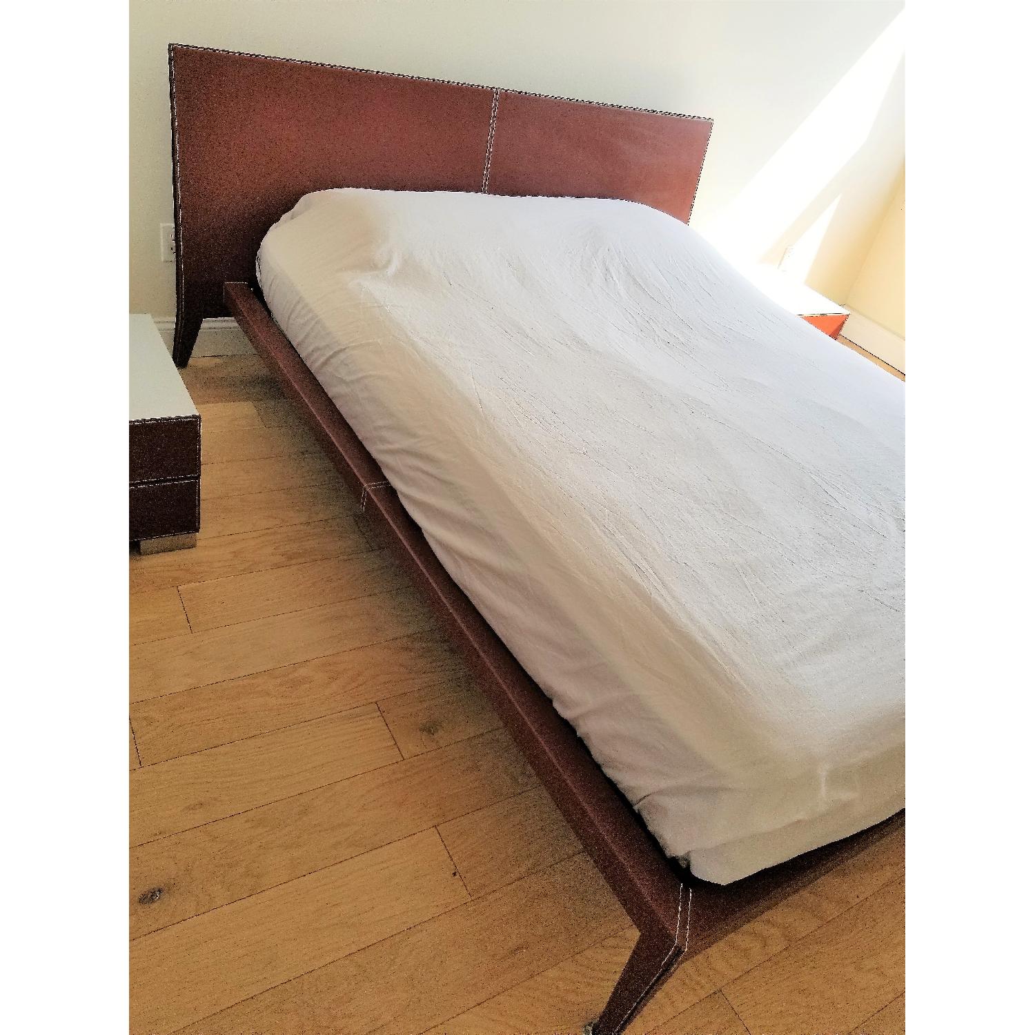 Design Center Nicoletti Italia Leather Leather Maui Bed - image-5