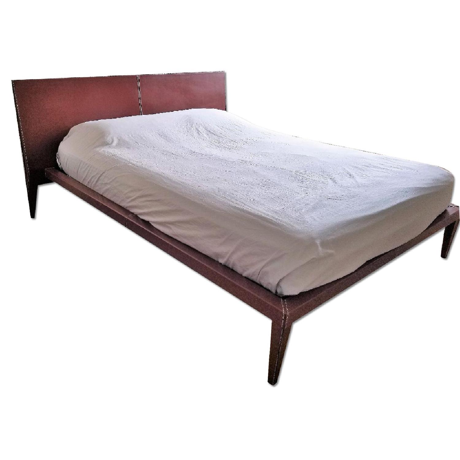 Design Center Nicoletti Italia Leather Leather Maui Bed - image-6