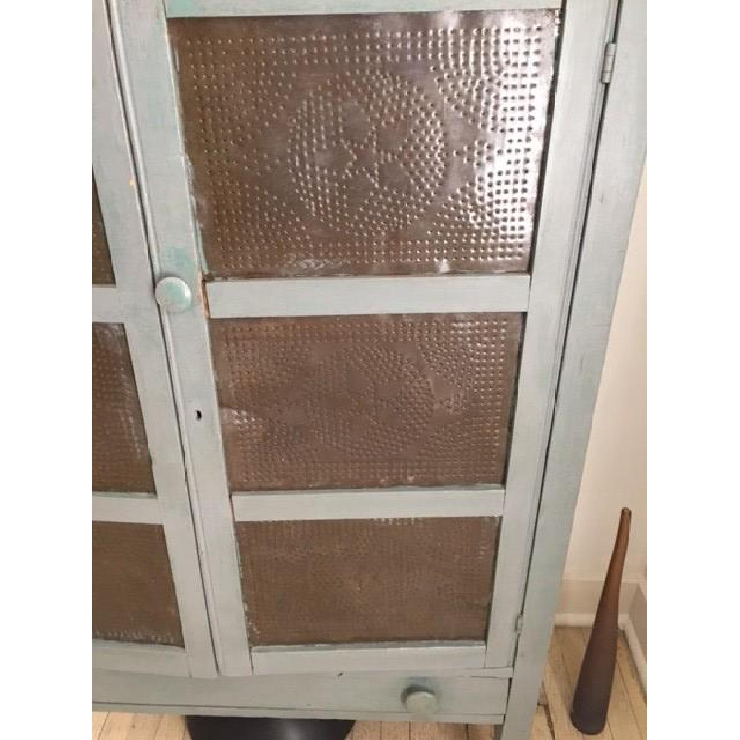 Vintage 1800's American Pie Safe - image-3