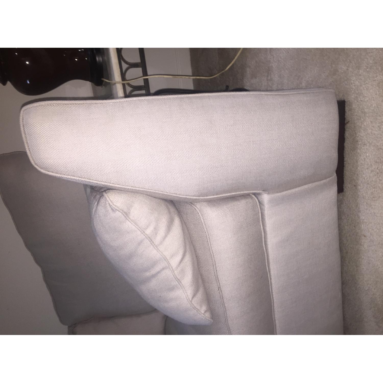 Ashley's 3 Seater Sofa - image-5