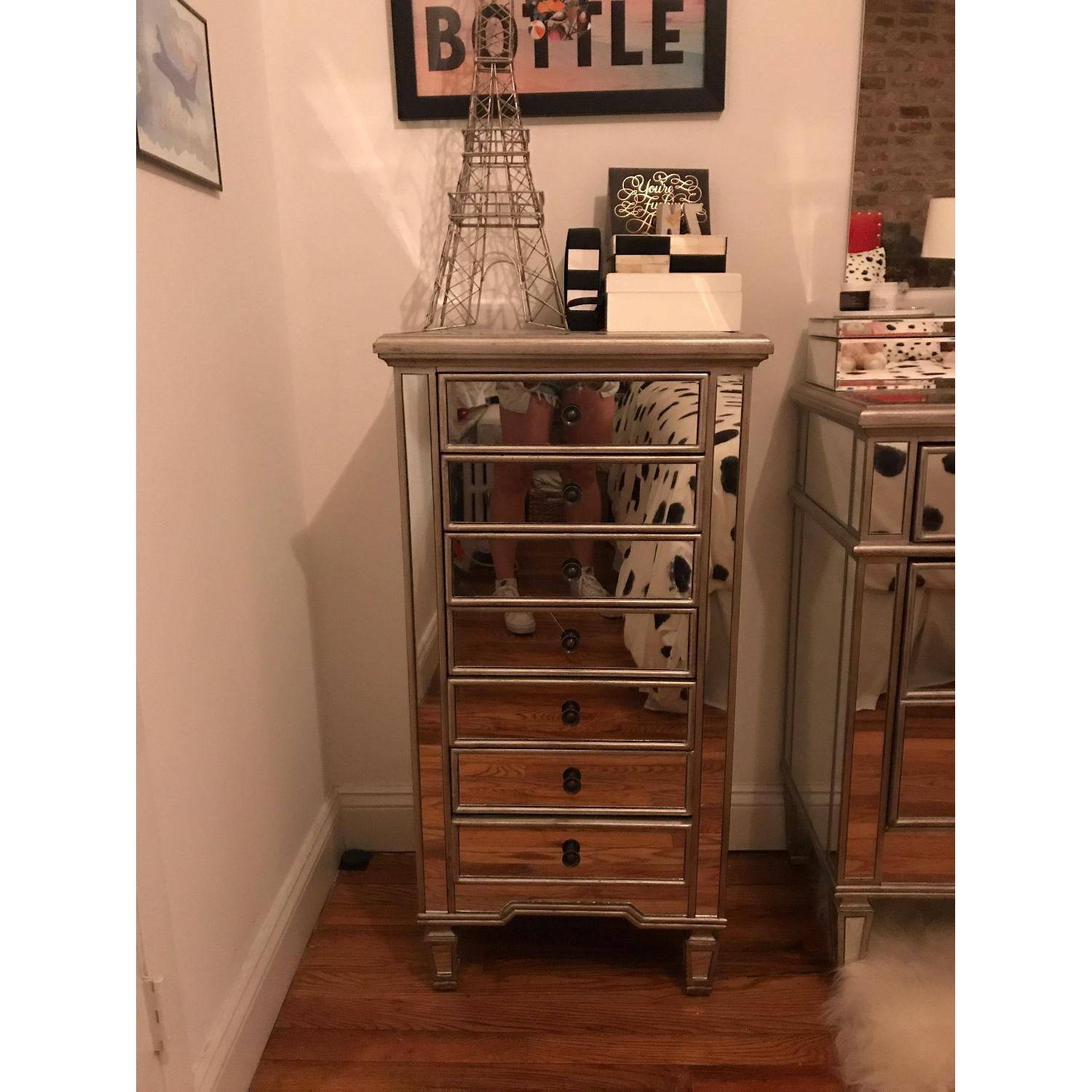 Bob's 3-Piece Mirrored Bedroom Set - image-2