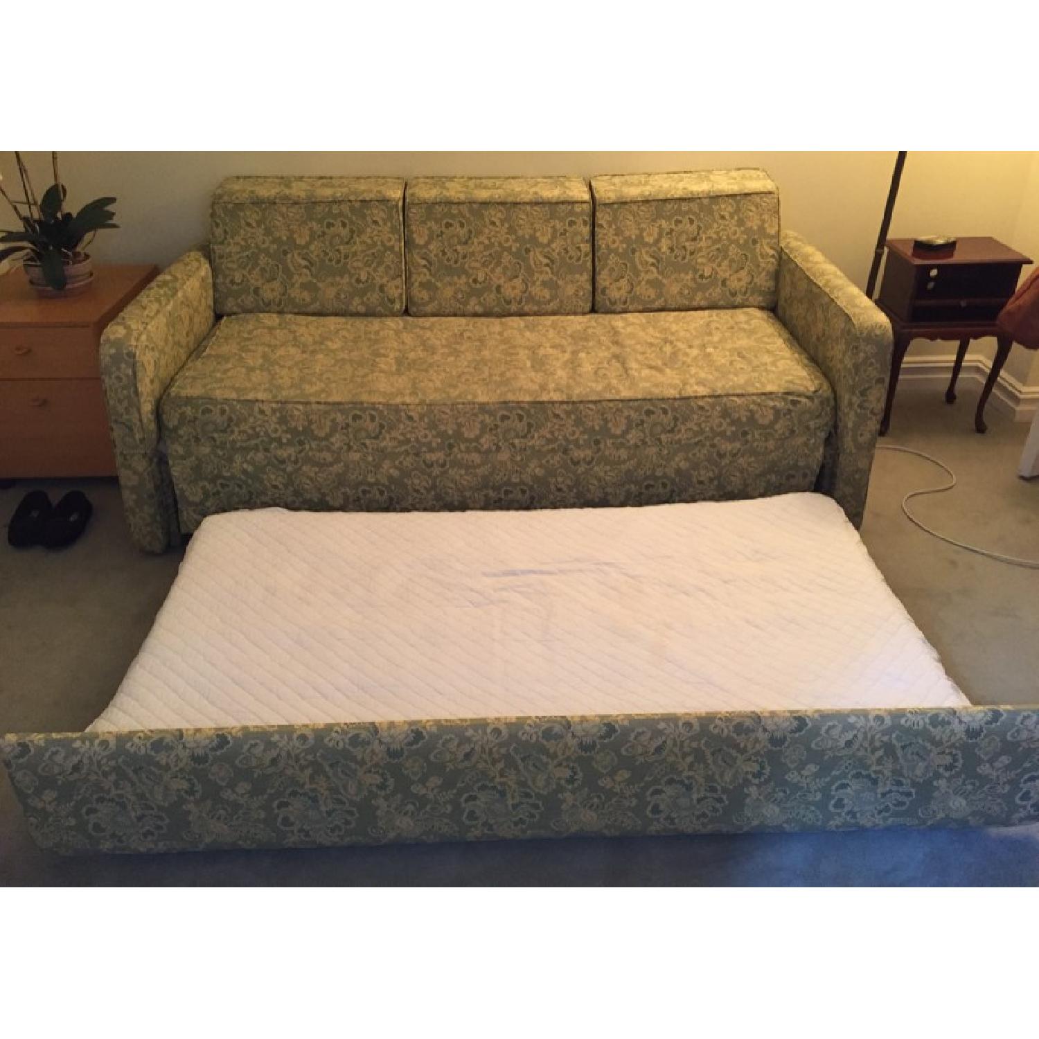Fully Upholstered Daybed w/ Roll-Out Trundle - image-2