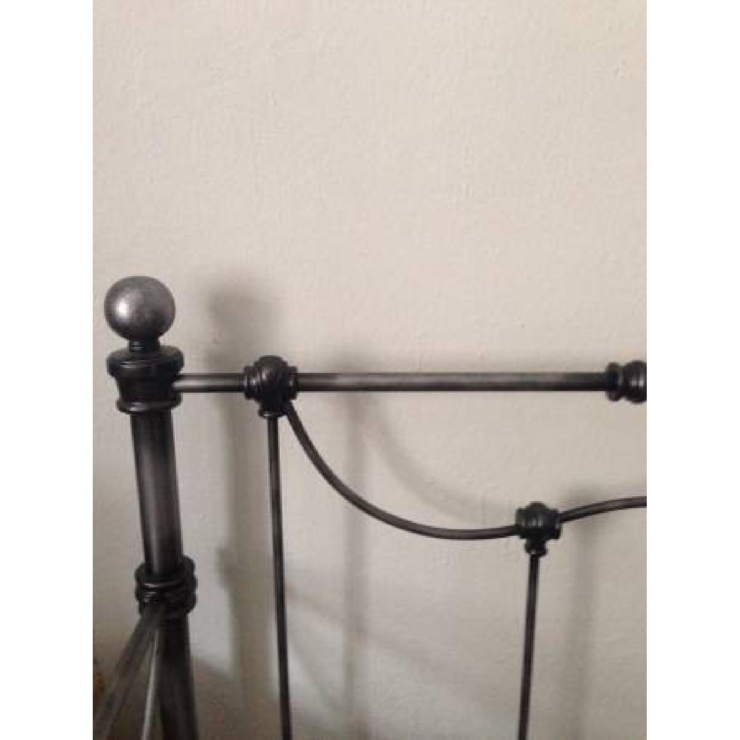 Pottery Barn Savannah Day Bed - image-3