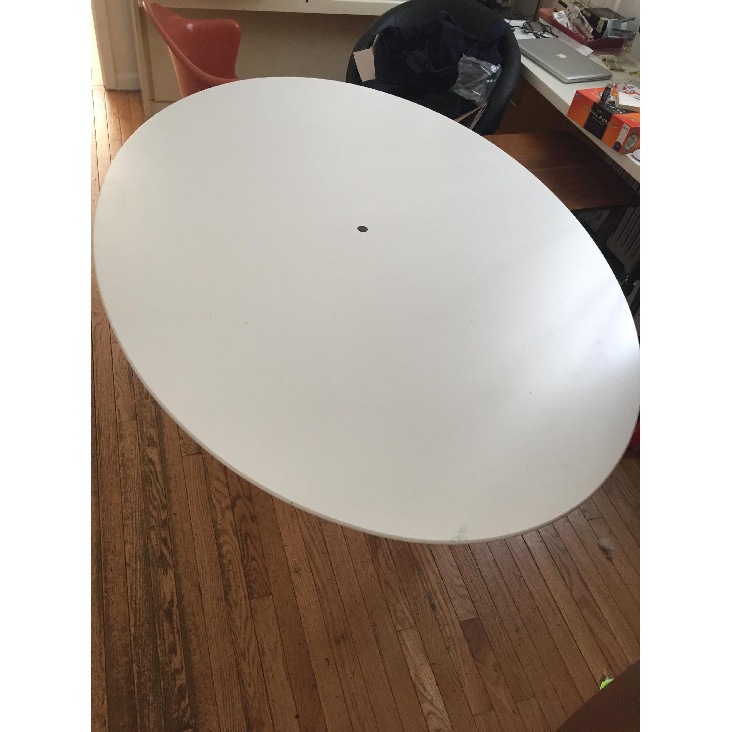 Knoll Eero Saarinen Tulip Dining Table - image-3