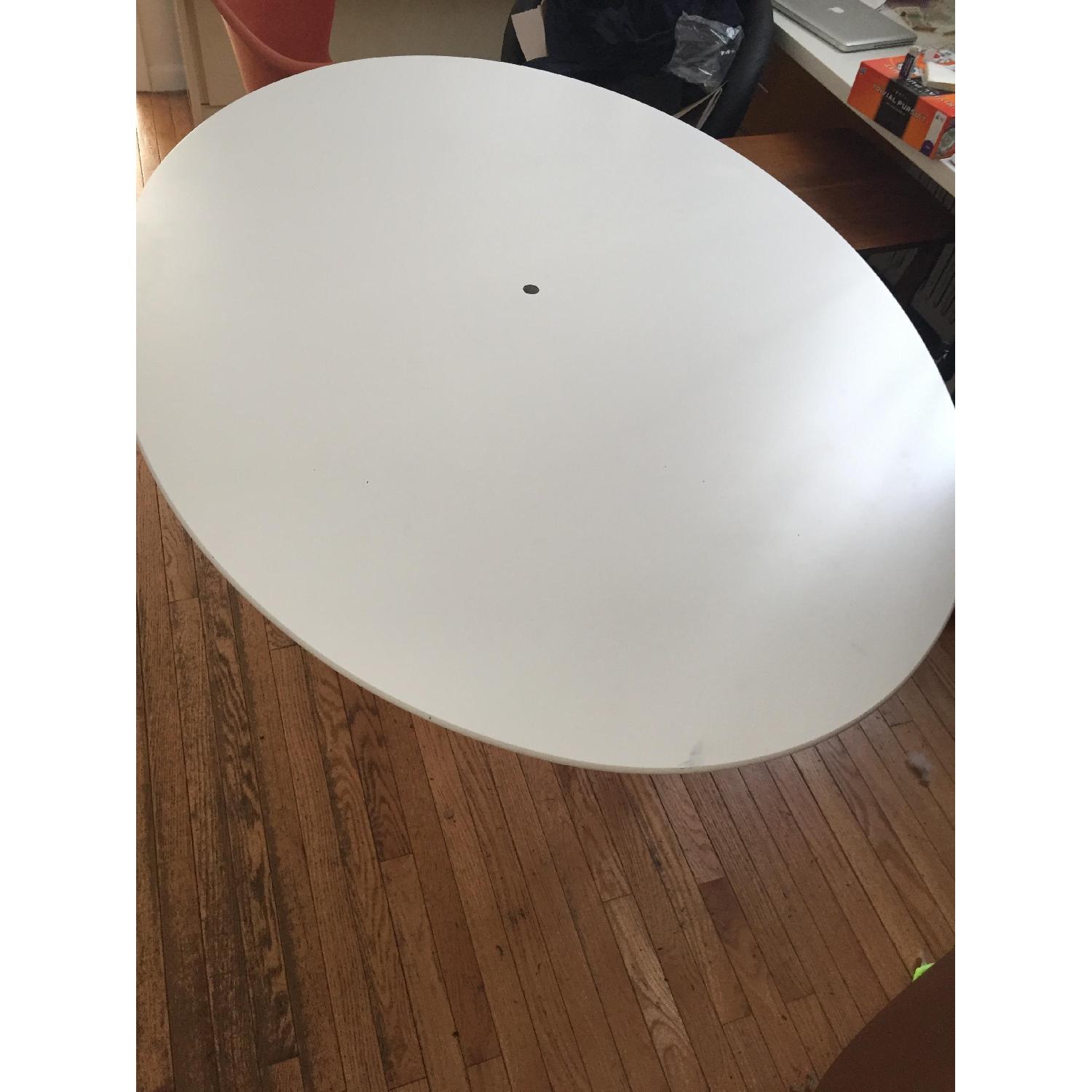 Knoll Eero Saarinen Tulip Dining Table - image-5