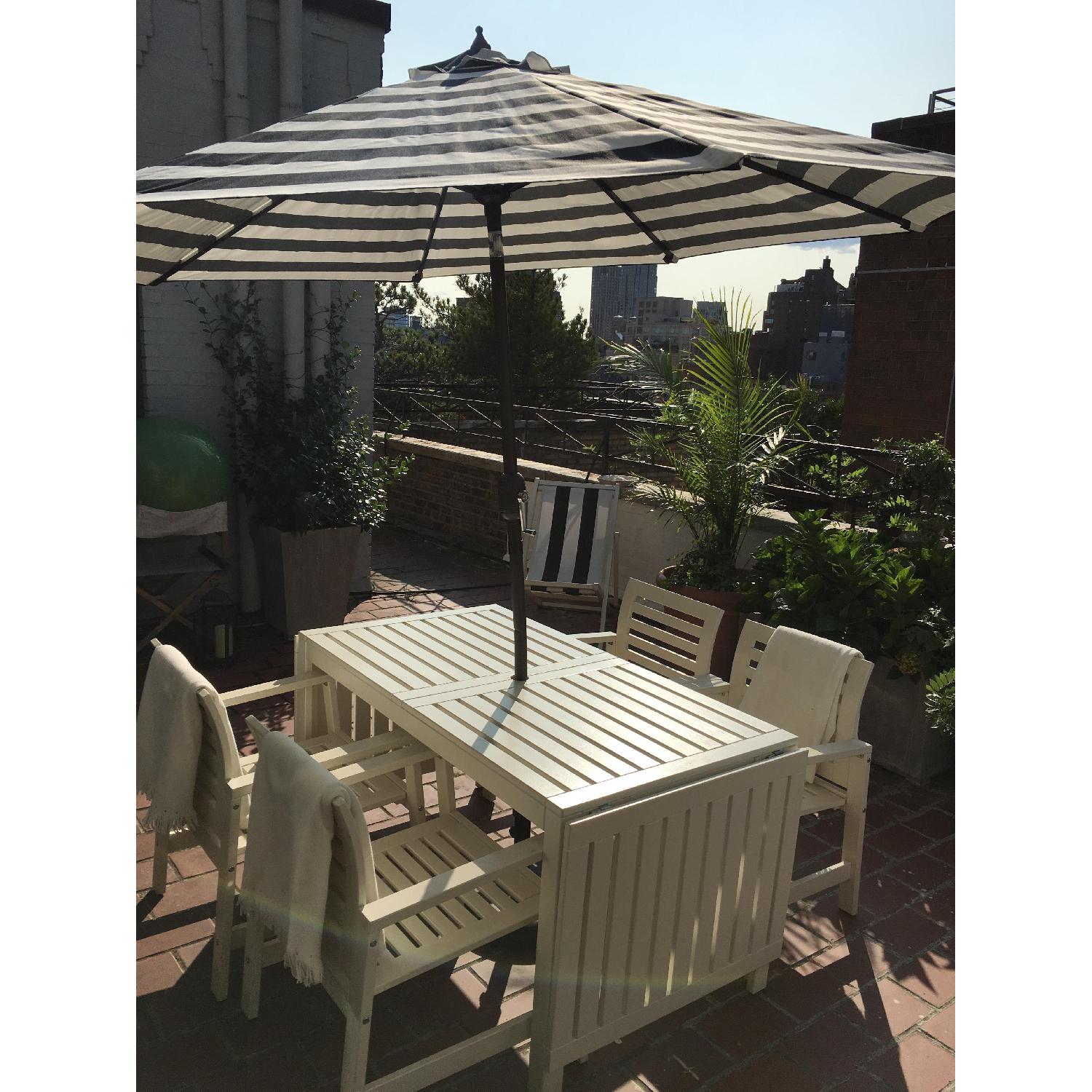Ikea pplar Outdoor Dining Table w/ 4 Chairs + Black/White Umbrella - image-1