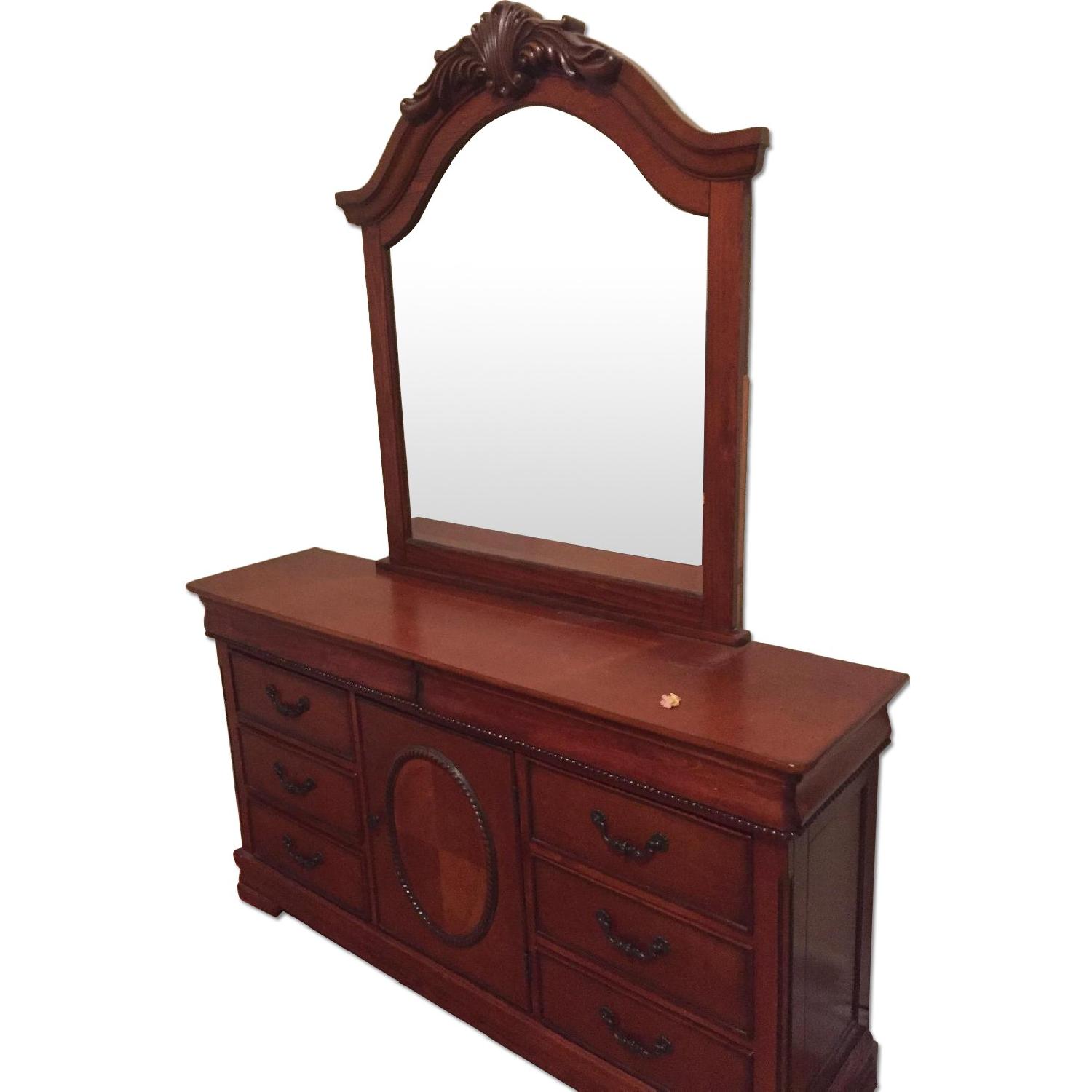 Bob's Classique 4 Piece Bedroom Set - image-7