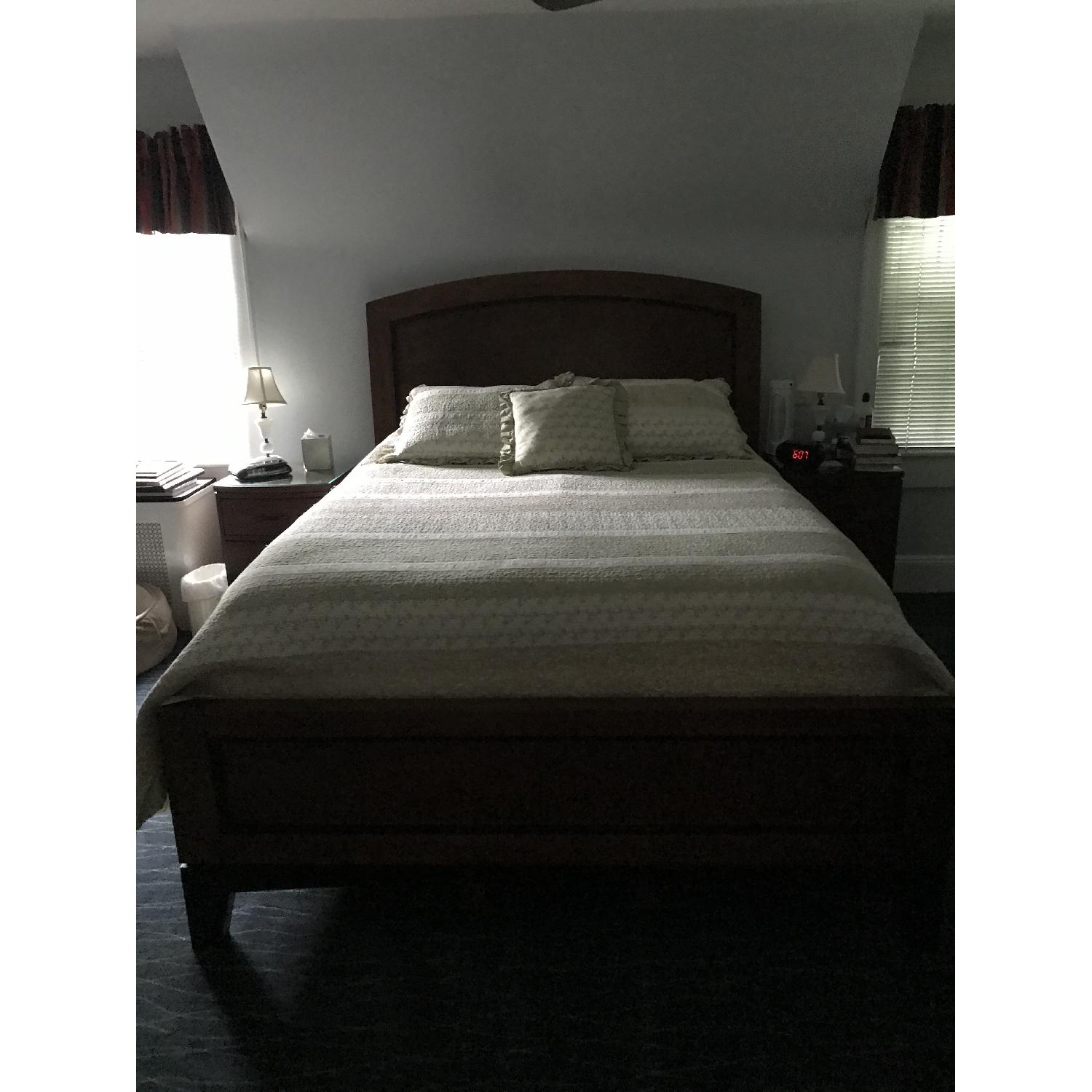 Raymour & Flanigan Queen Size Bed w/ Headboard - image-2