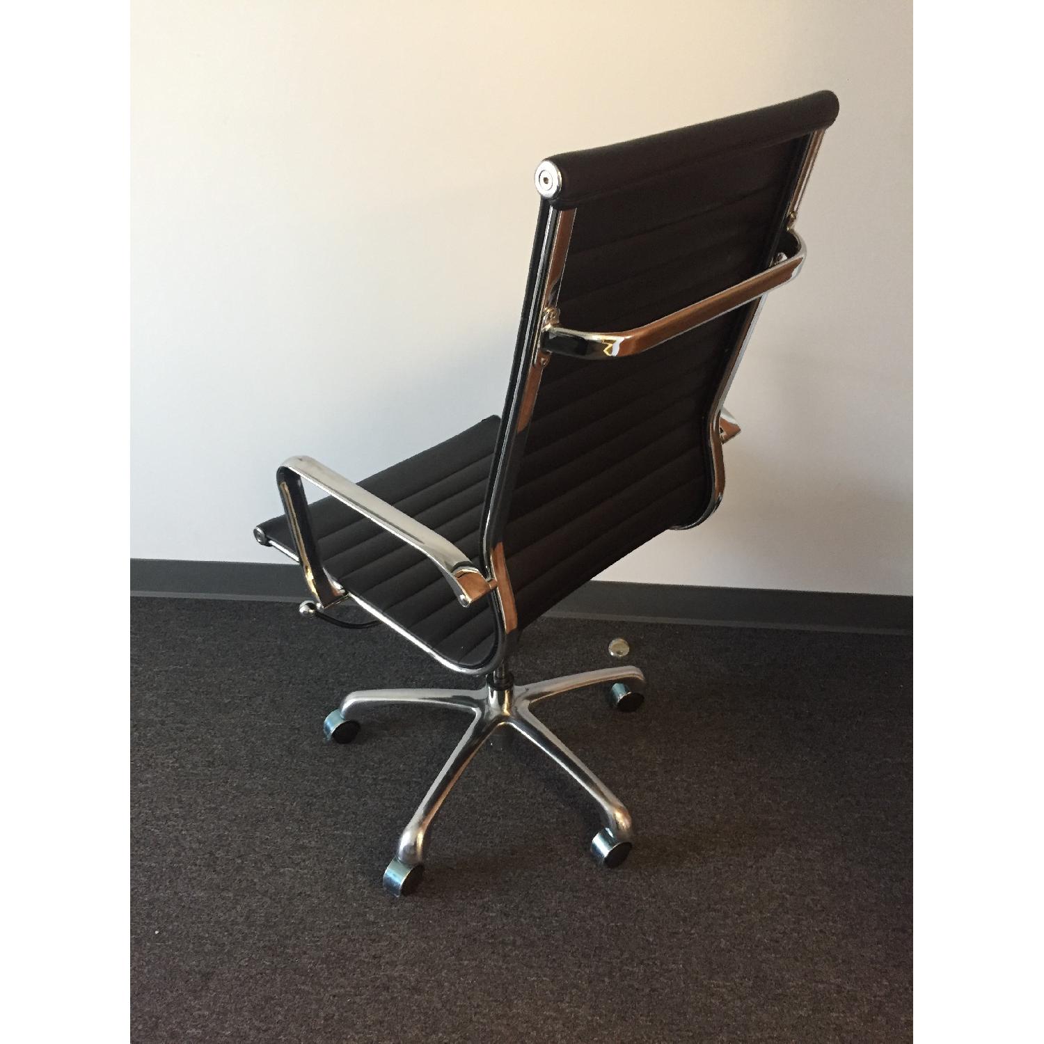 High Back Ribbed Chair - image-3