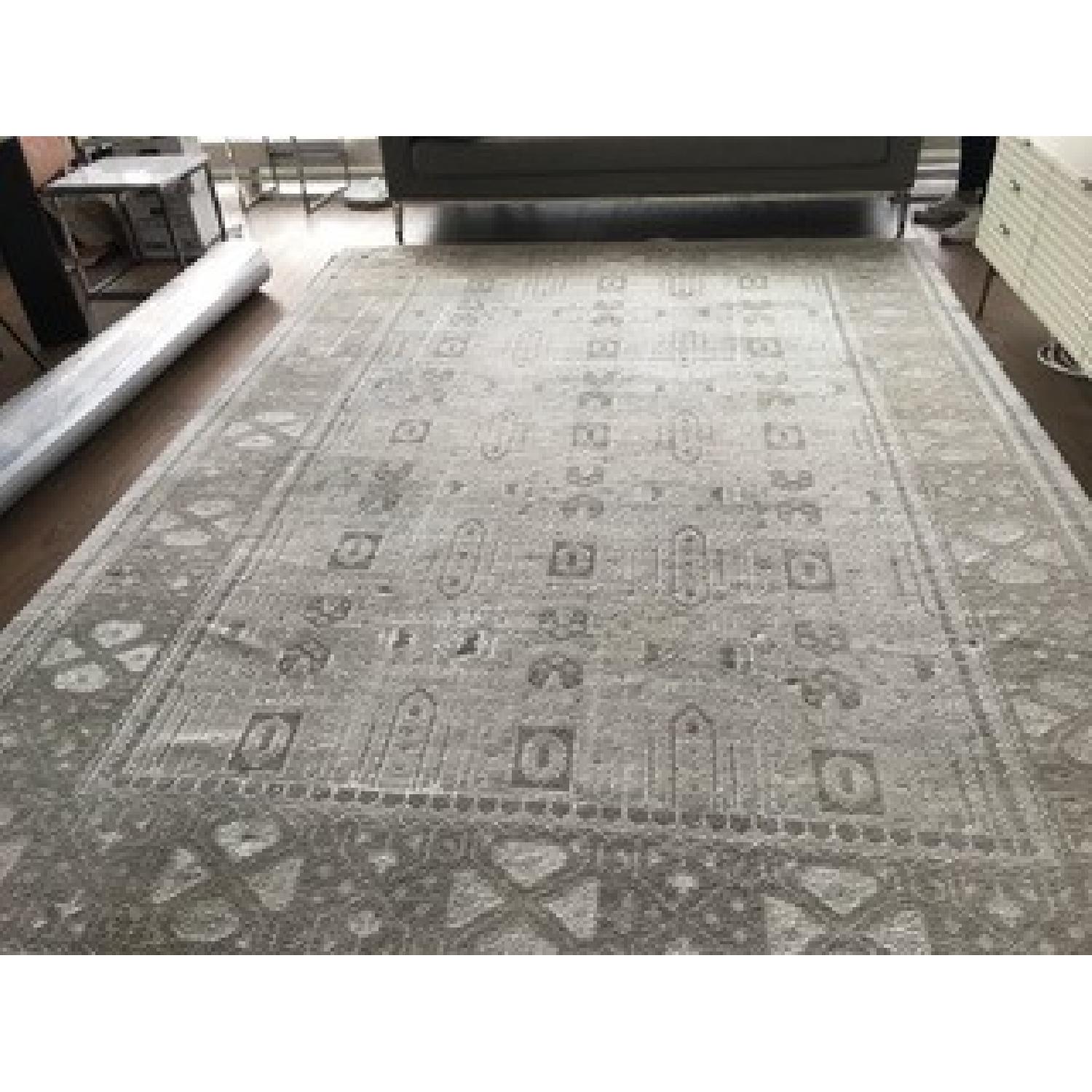Restoration Hardware Mariposa Rug in Silver - image-4