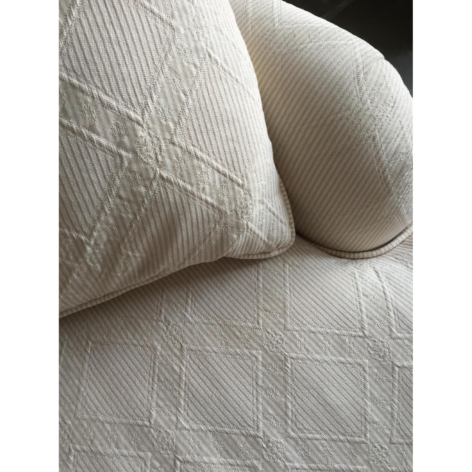 Lee Industries Off White Slipcovered Loveseat - image-2