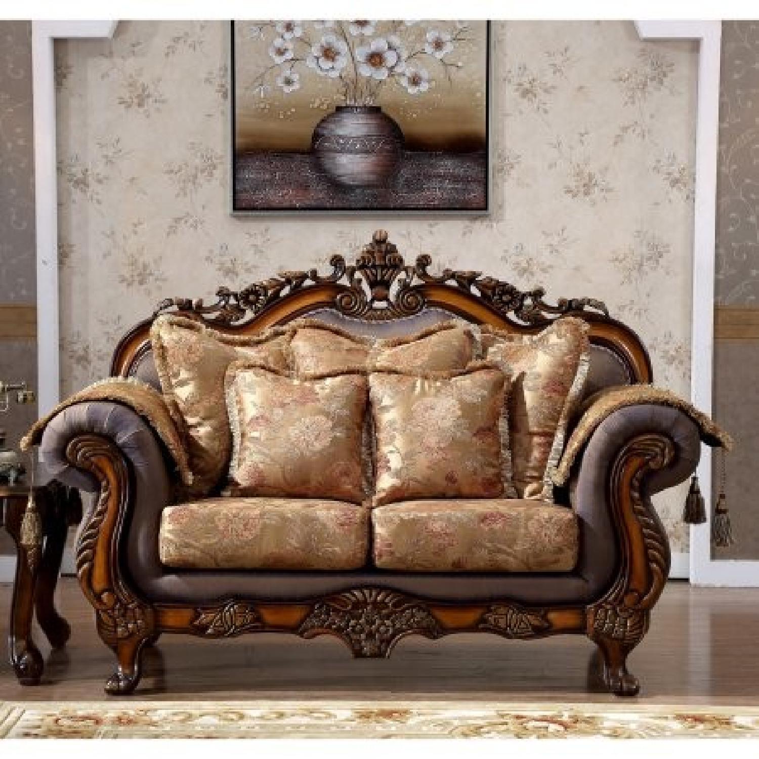 Meridian Furniture Seville Loveseat - image-7