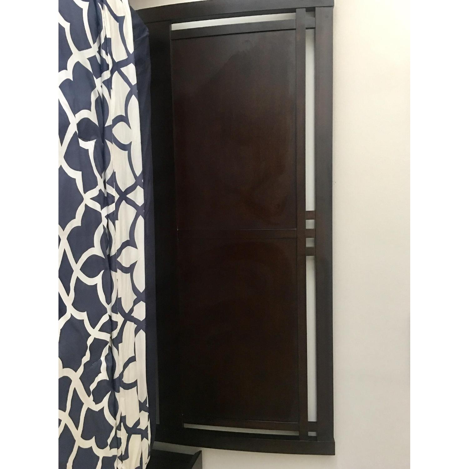 Macy's King Size 3 Piece Bedroom Set - image-6