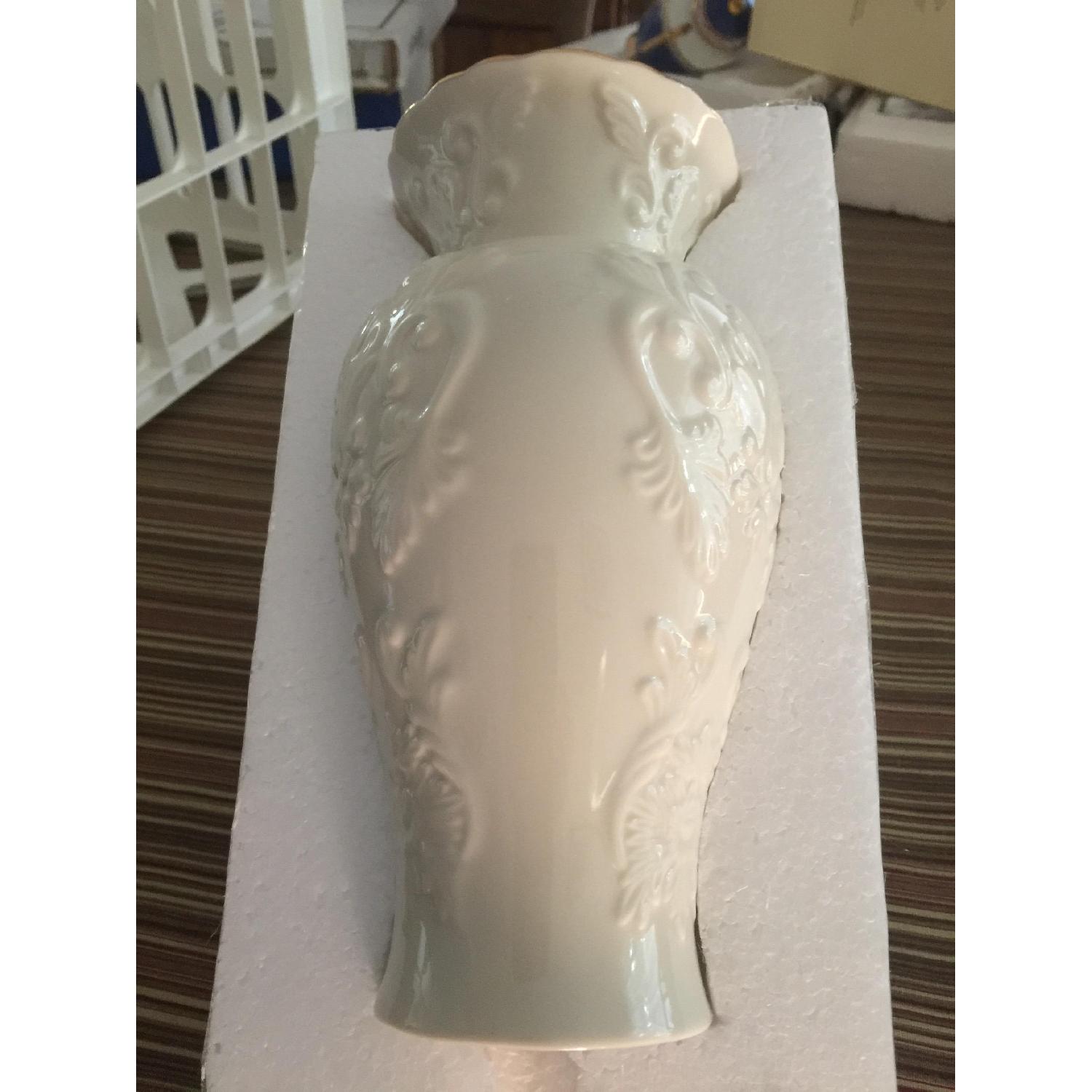Lenox Georgian Medium Vase - image-2