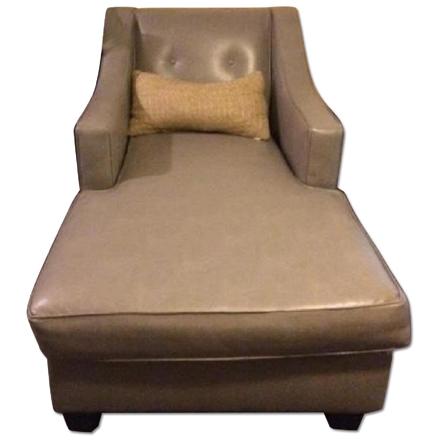 Bob's Leather Chaise Lounge - image-0