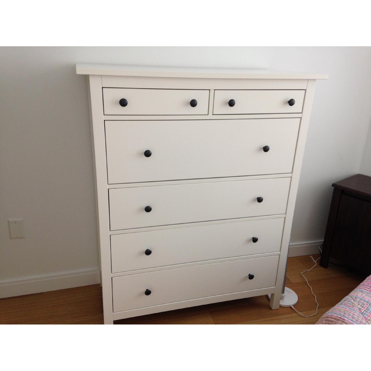 Ikea Hemnes 6 Drawer Dresser - image-1