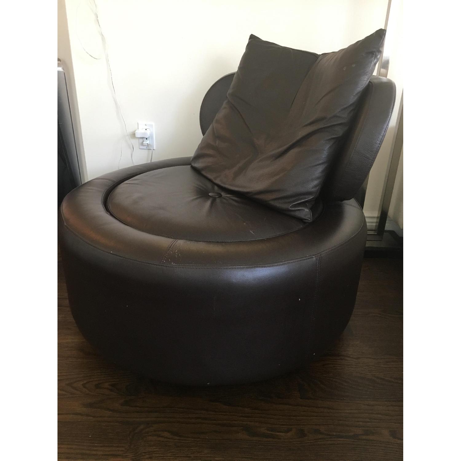 BoConcept Large Round Chair - image-2