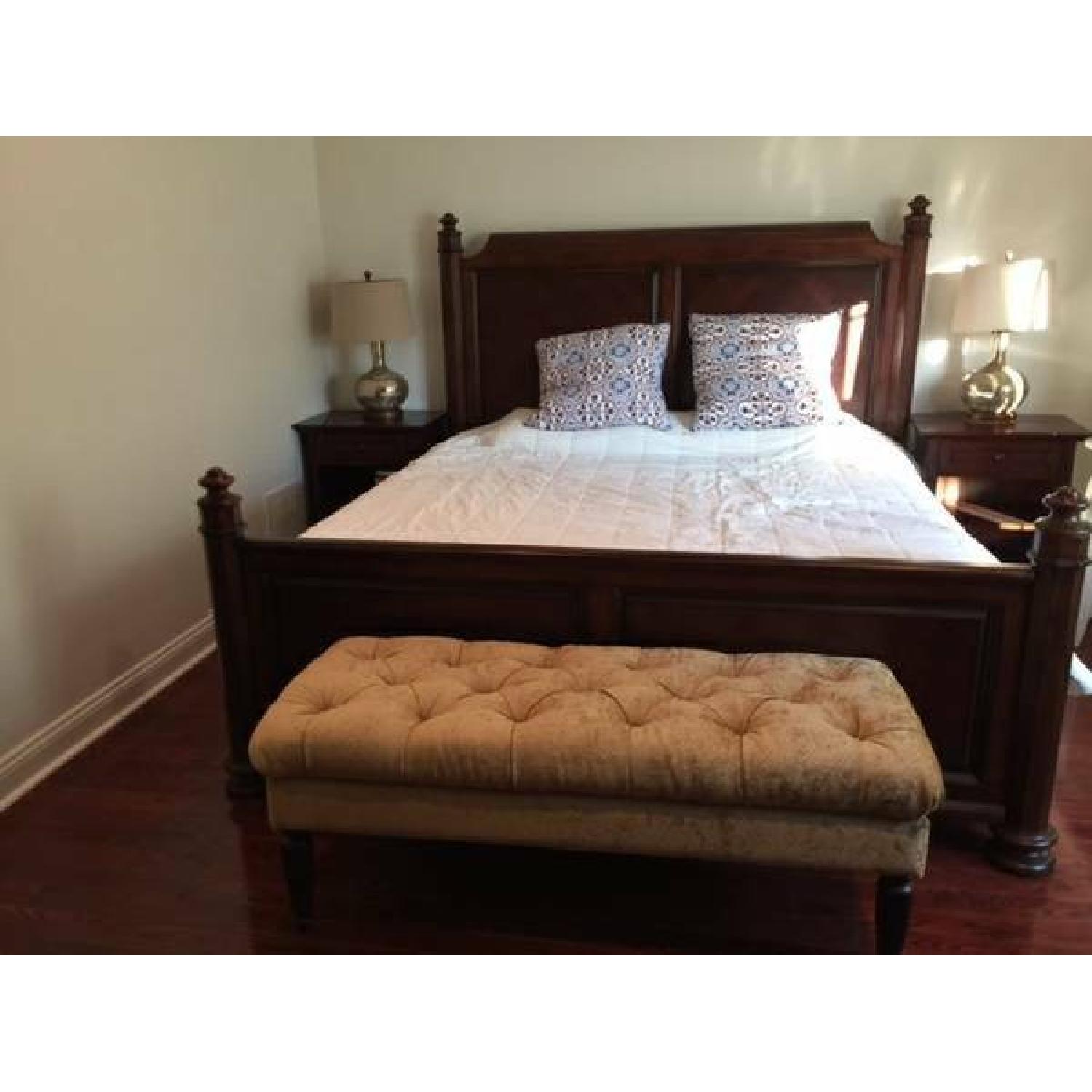 Bassett Custom Tufted Ottoman - image-1