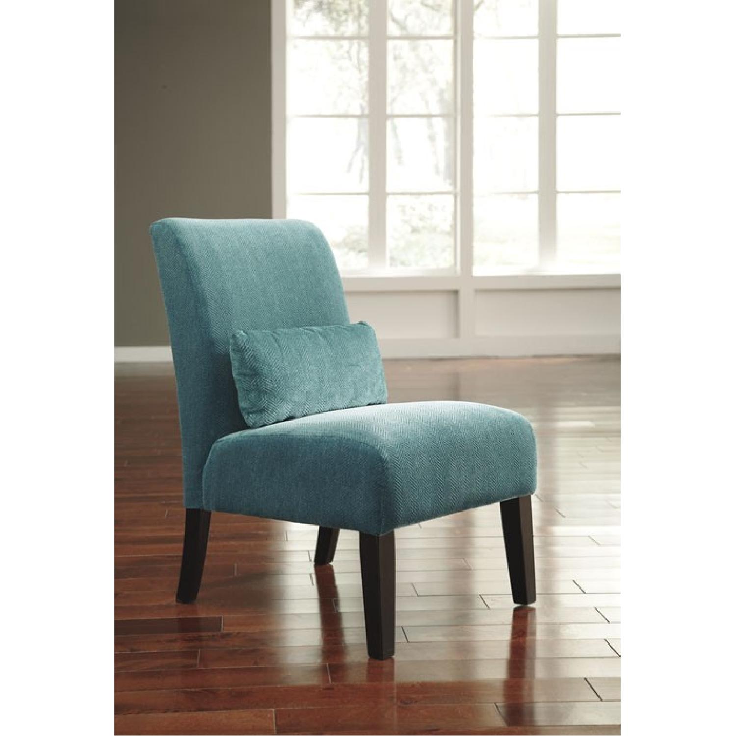 Ashley Annora Teal Accent Chair - Thumbnail 2