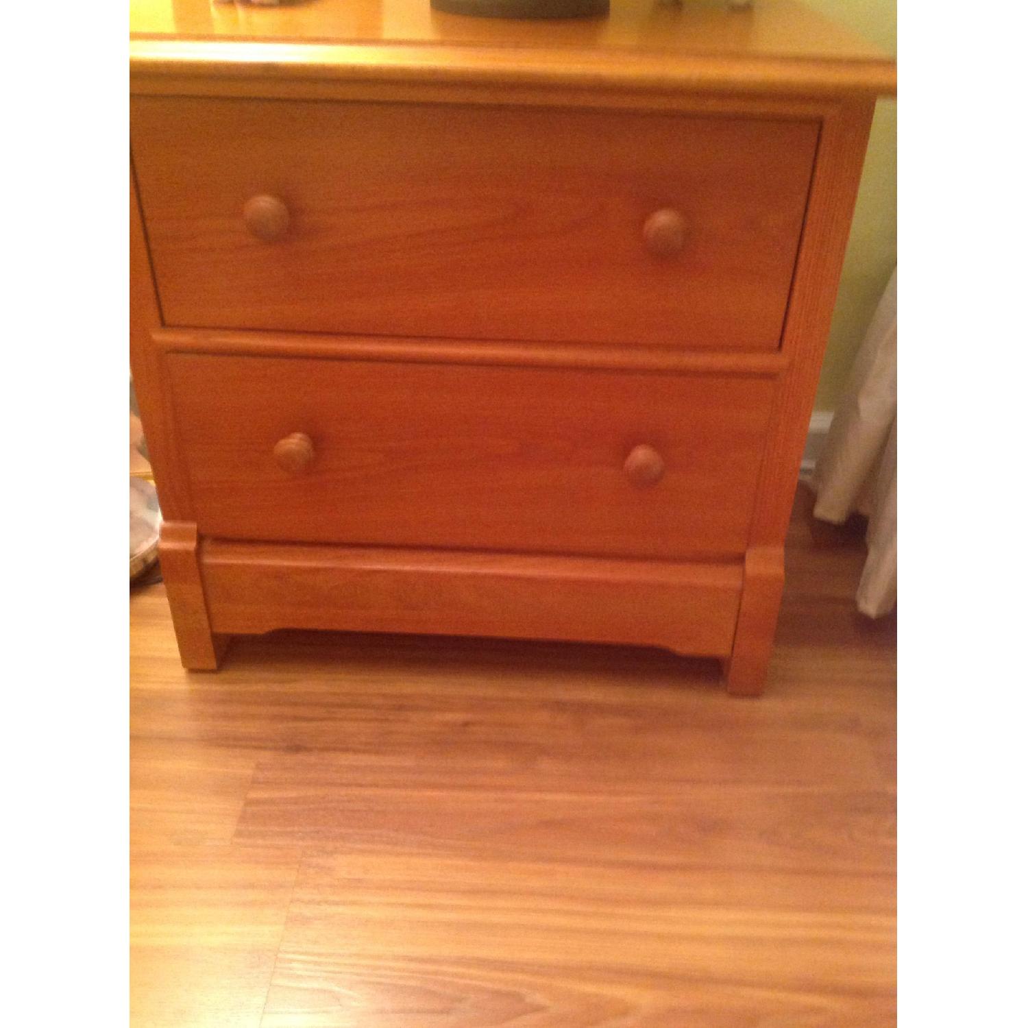 Thomasville Bedside Tables Pair AptDeco