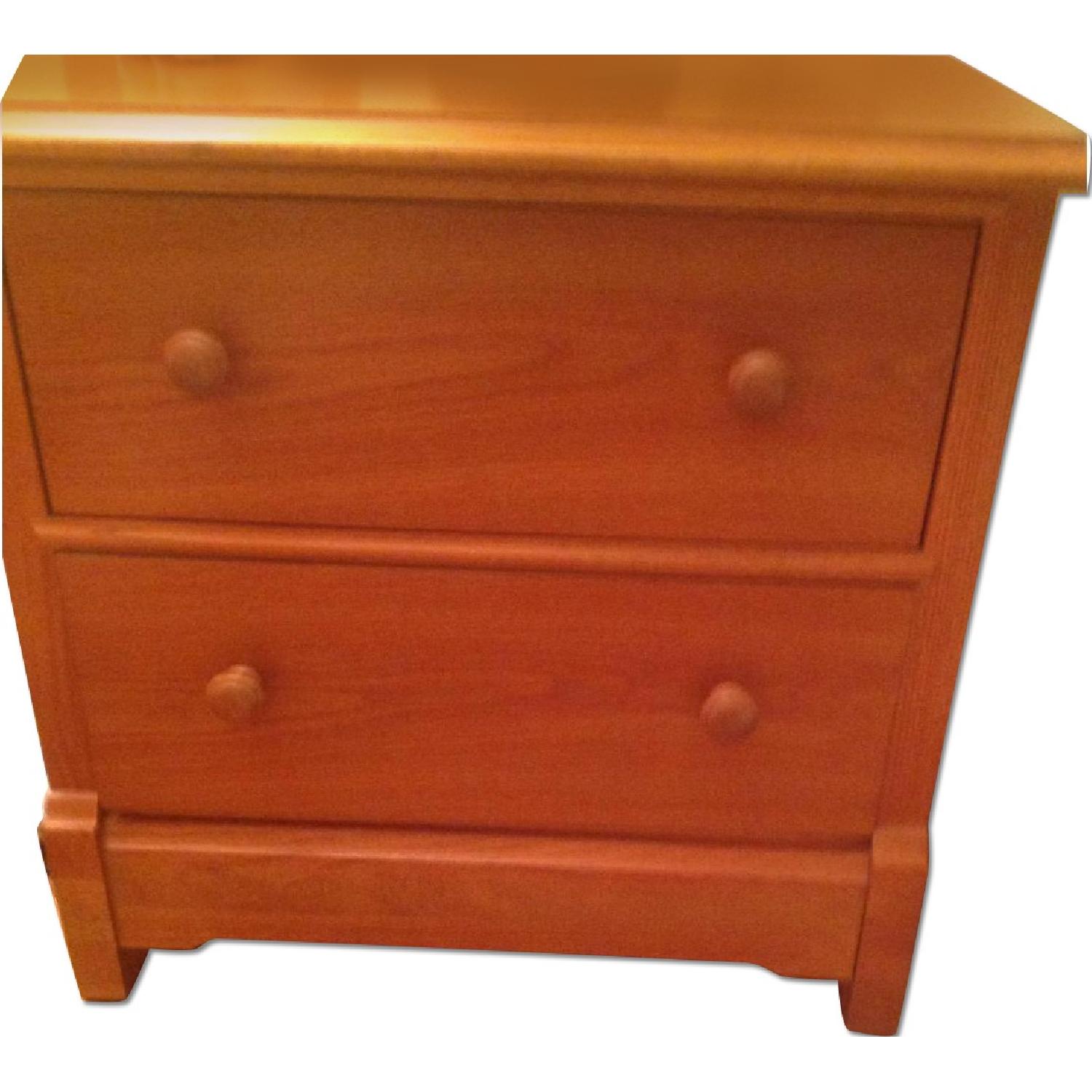 Thomasville Bedside Tables Pair AptDeco
