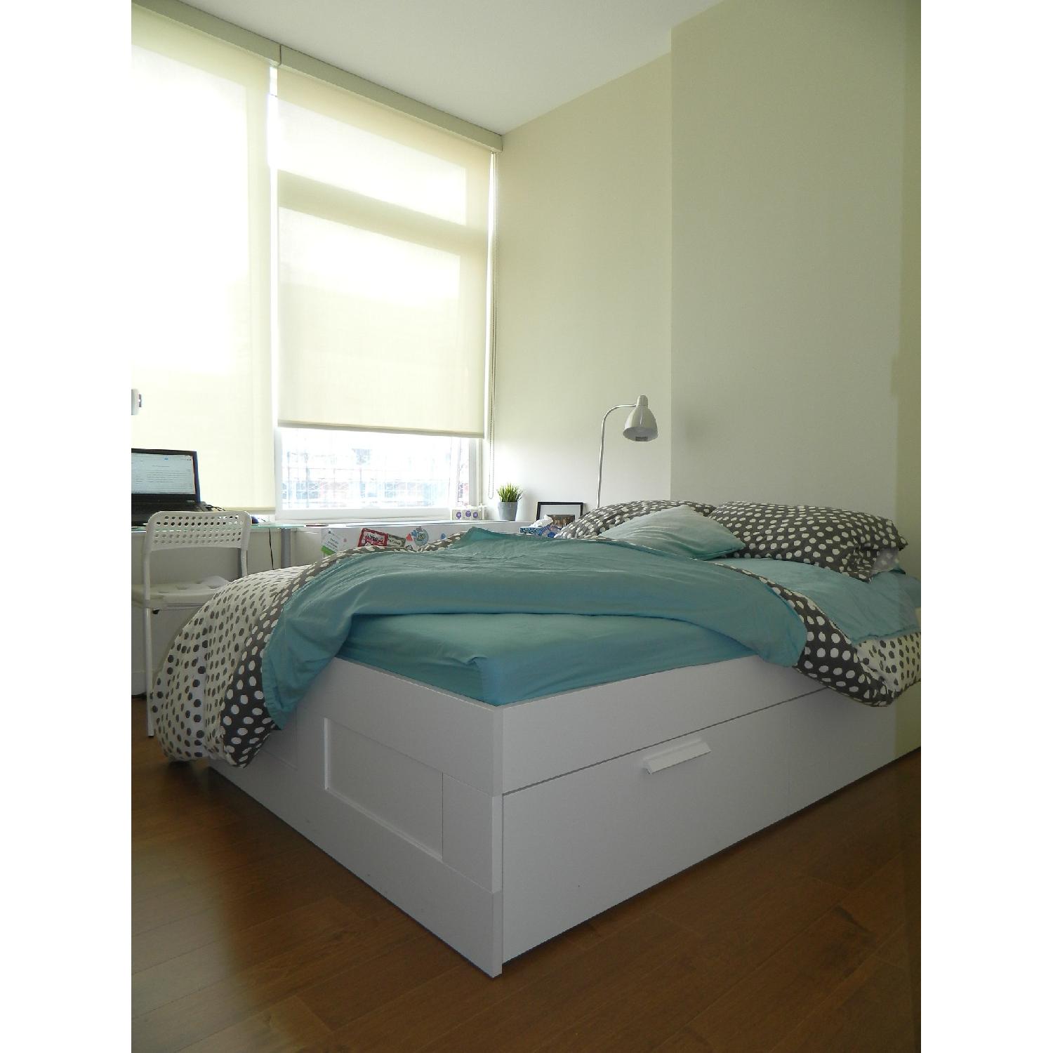 Ikea 5 Piece bedroom Set - image-5