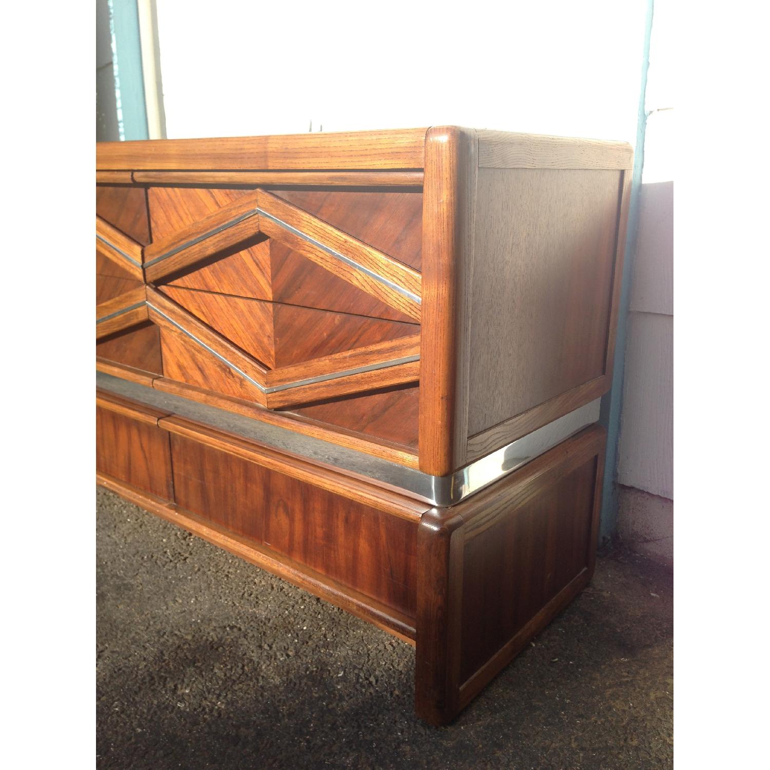 Pulaski Furniture Mid-Century Diamond Front Nine Drawer Dresser - image-1