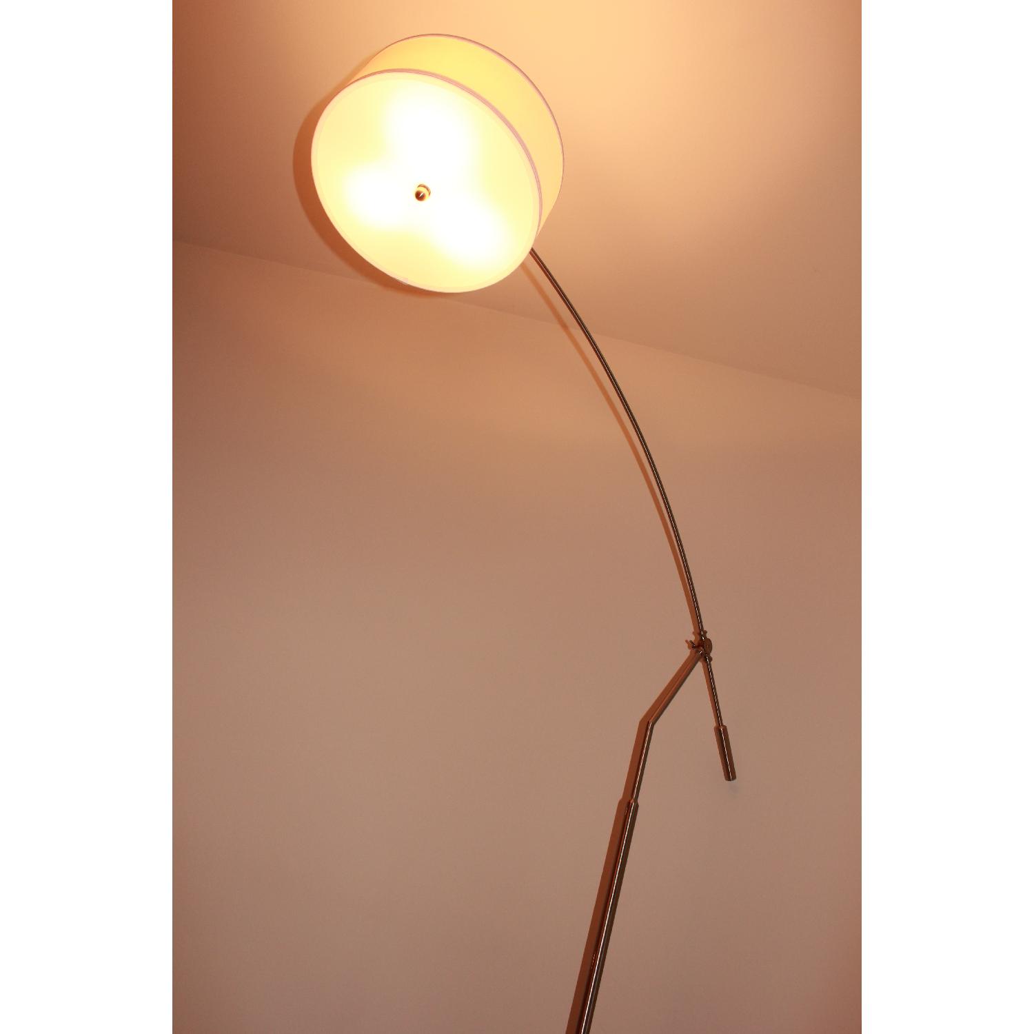 Raymour & Flanigan Lamp - image-2