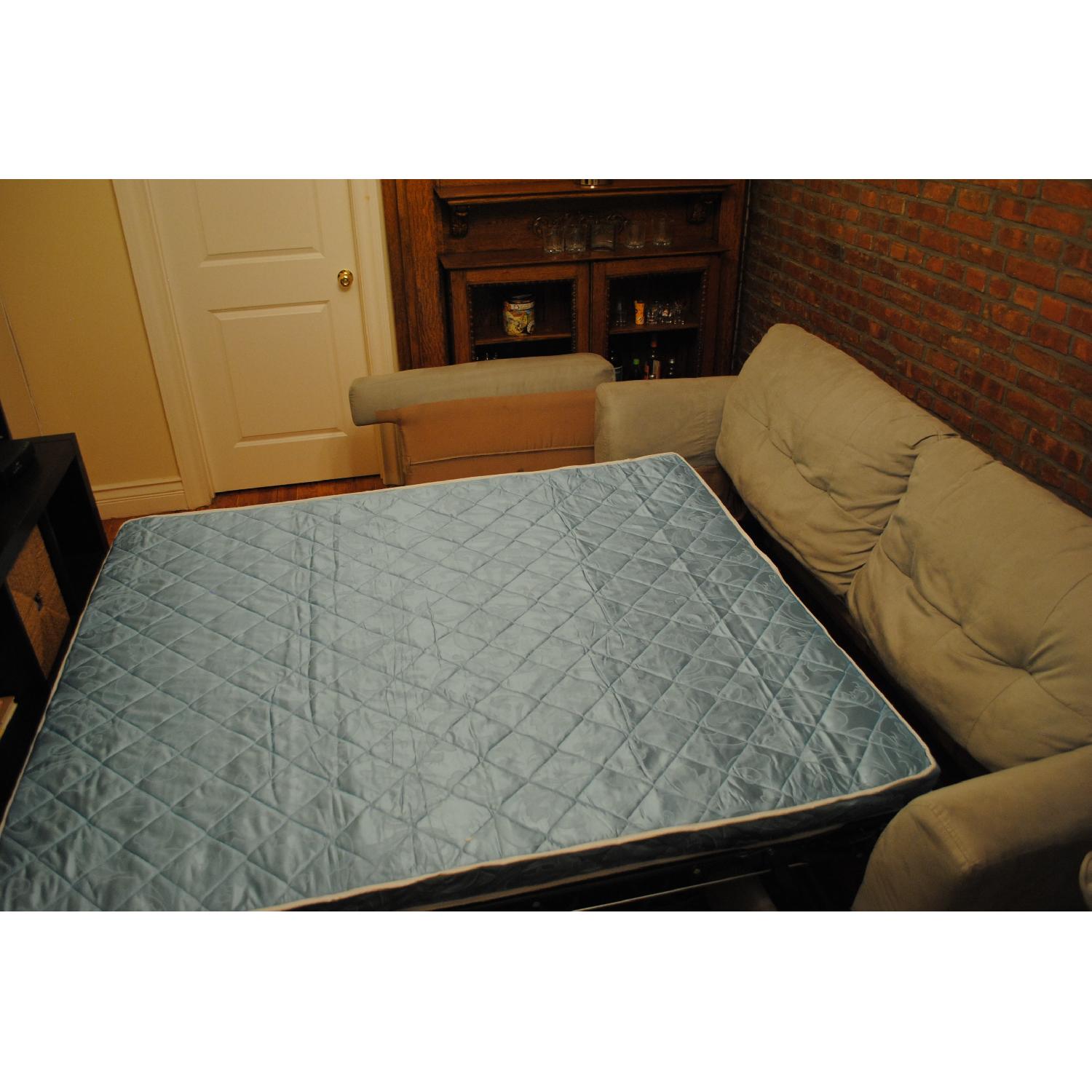 Ashley's Zia Queen Sleeper Sofa - image-4