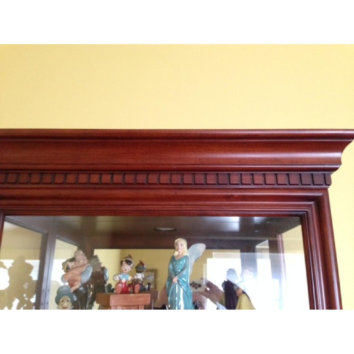 Philip Reinisch Curio Cabinets - Pair - image-3