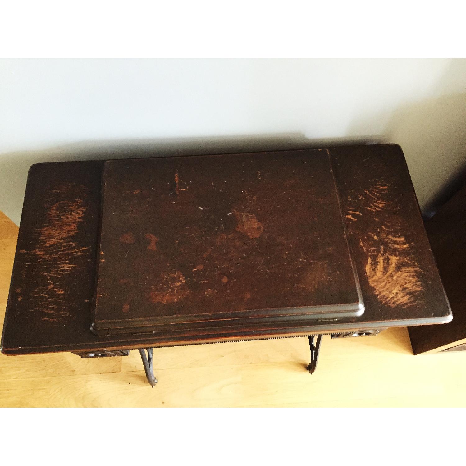 1910 Antique Singer Sewing Machine Table - image-4