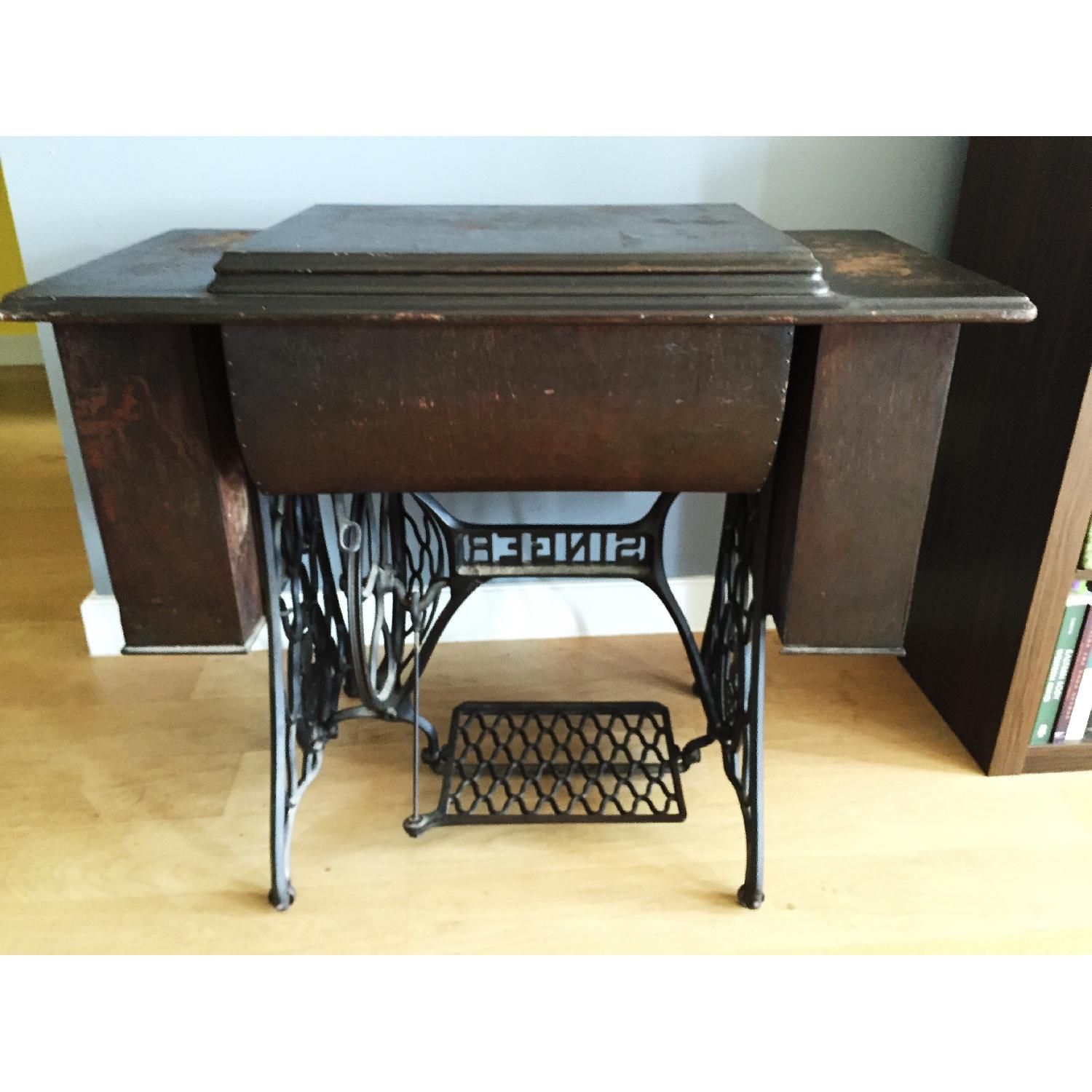 1910 Antique Singer Sewing Machine Table - image-5